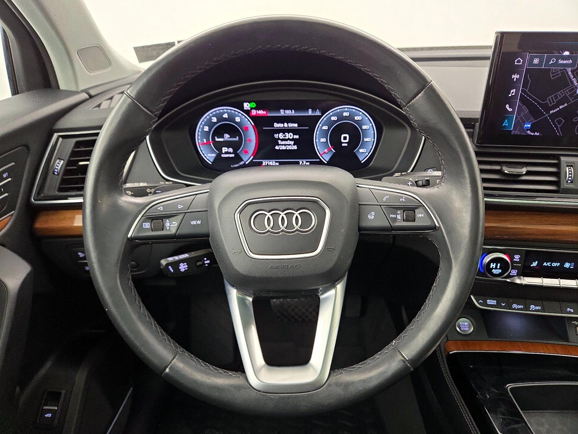 Thumbnail: 2023 Audi Q5 - 10