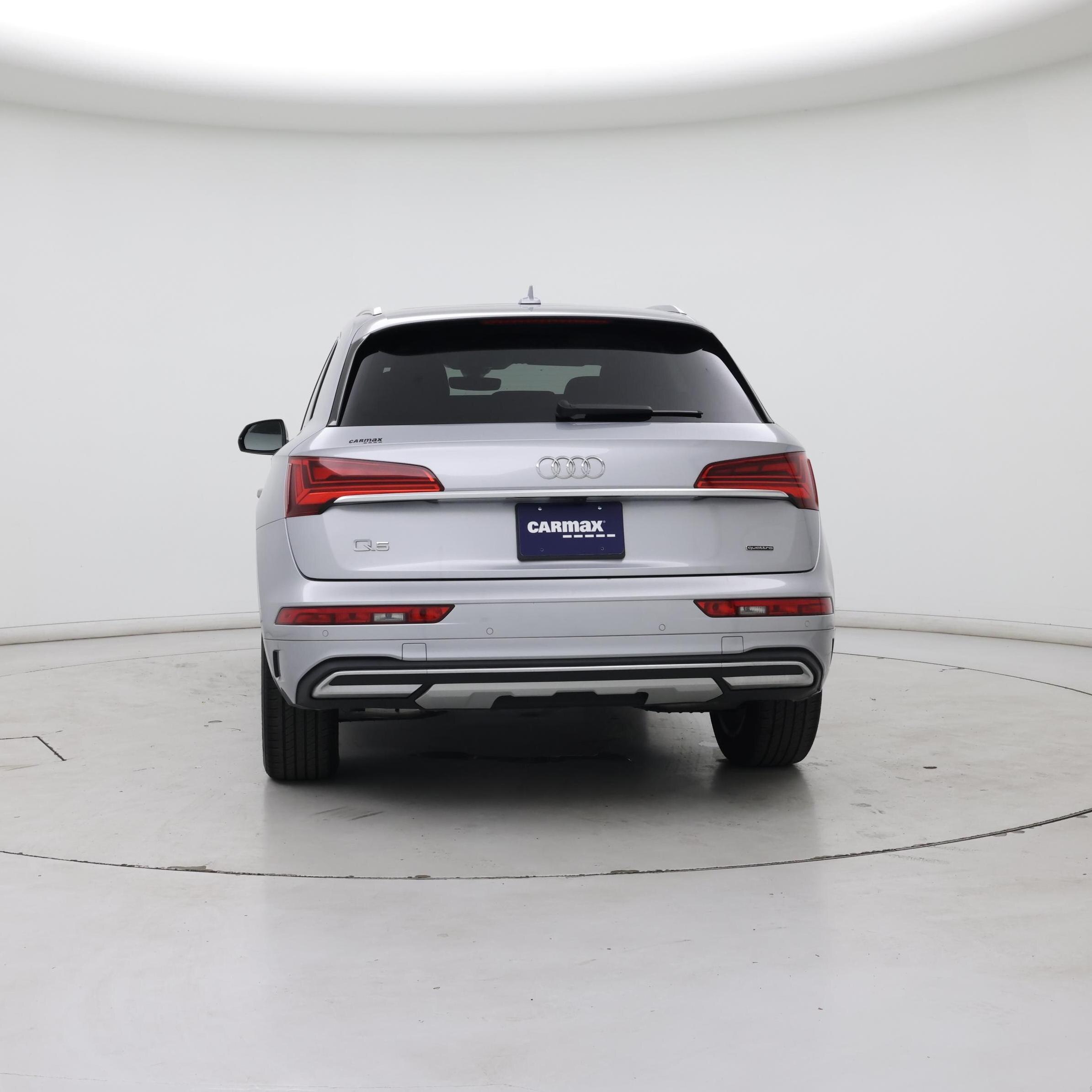 Thumbnail: 2023 Audi Q5 - 6