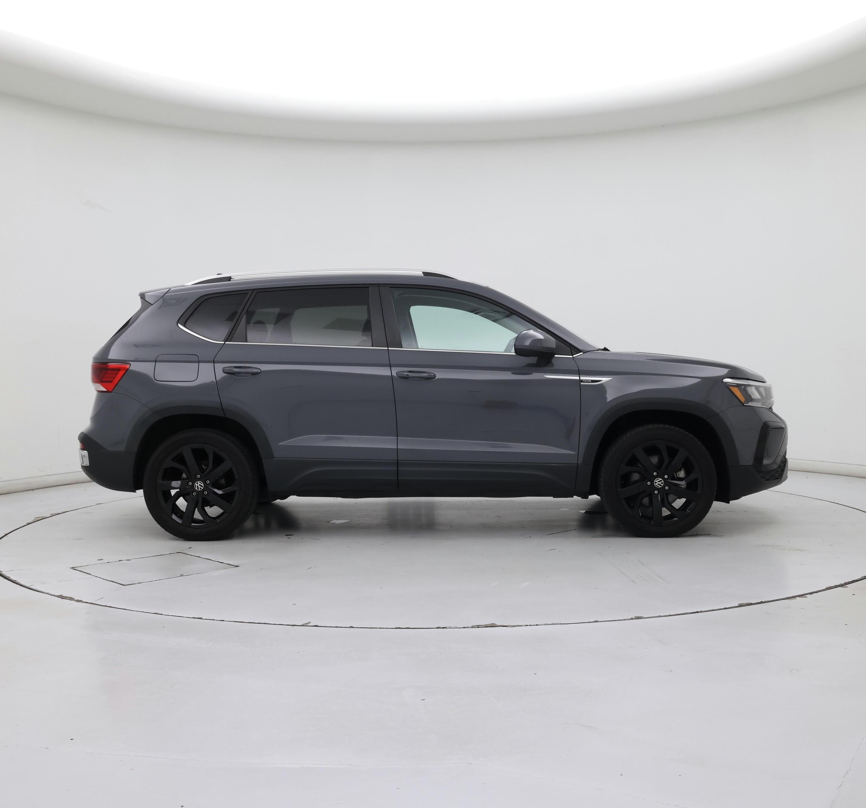 Thumbnail: 2023 Volkswagen Taos - 7