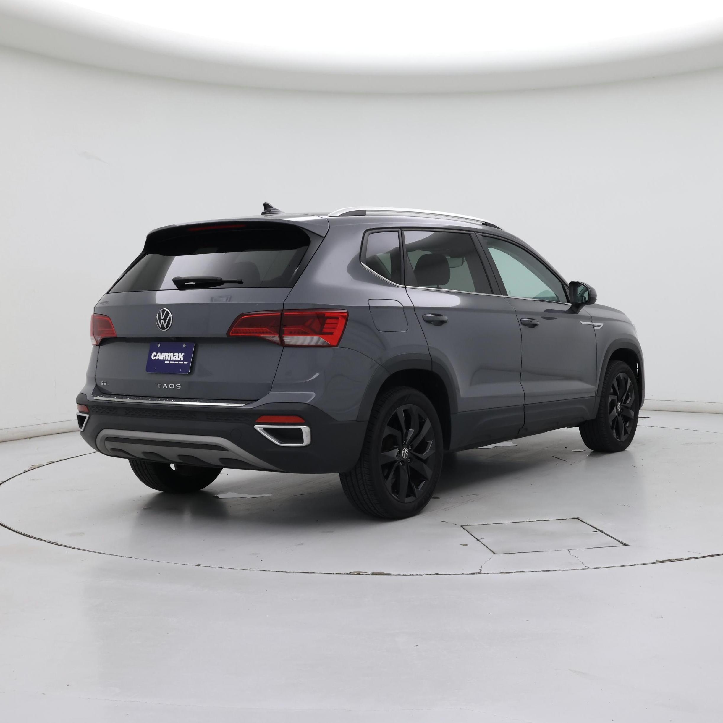 Thumbnail: 2023 Volkswagen Taos - 8