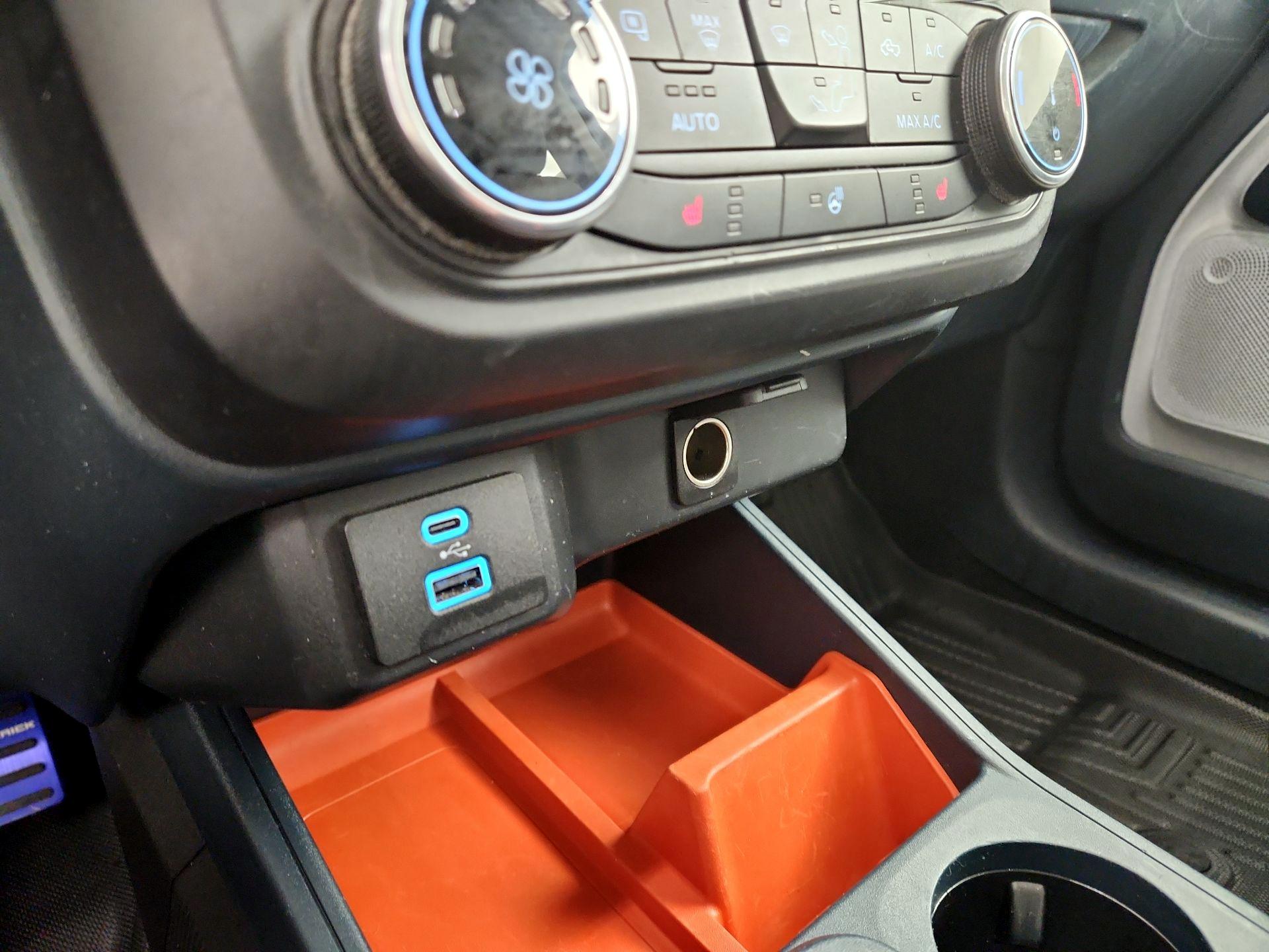 Thumbnail: 2022 Ford Maverick - 18