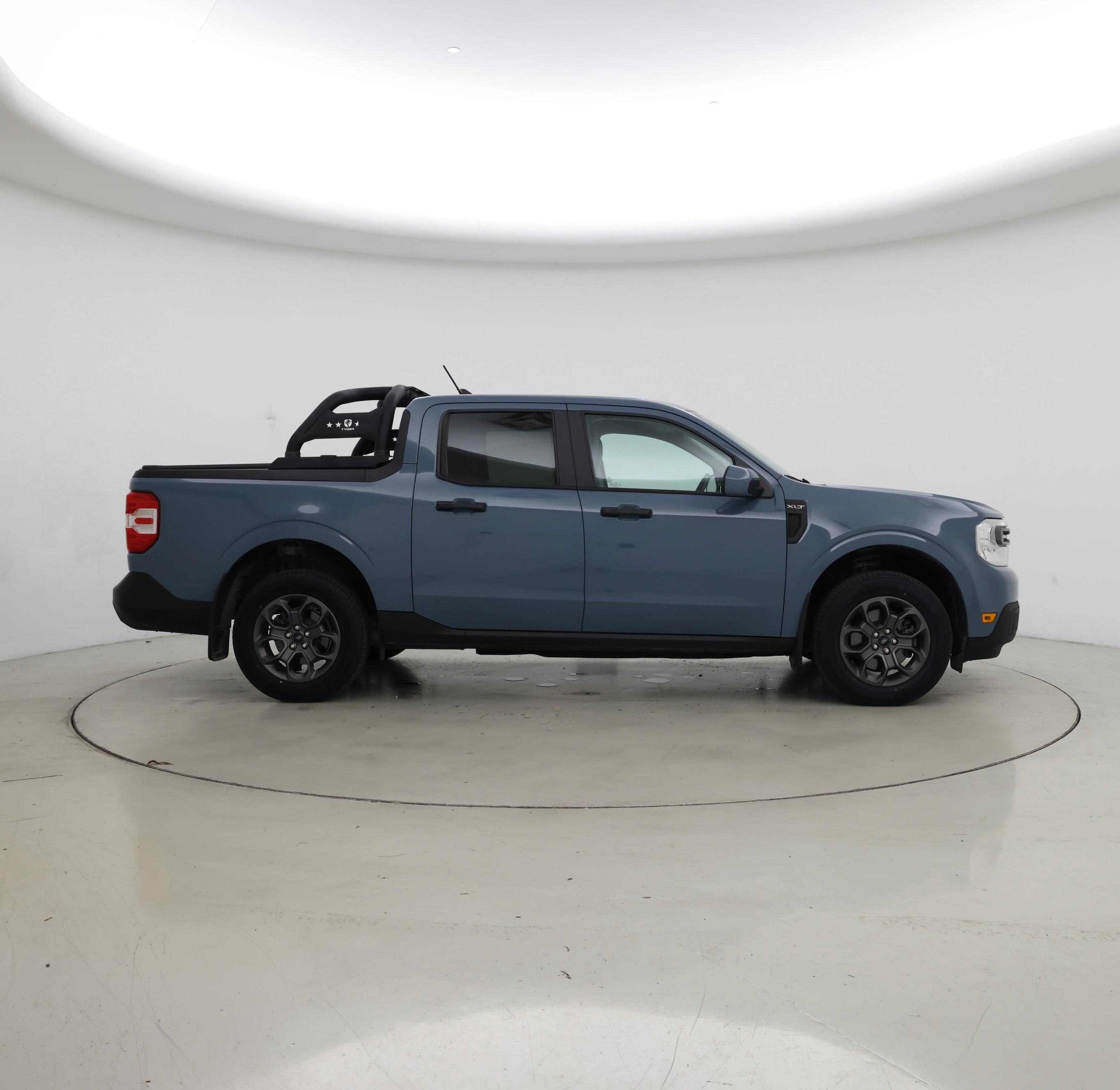 Thumbnail: 2022 Ford Maverick - 7