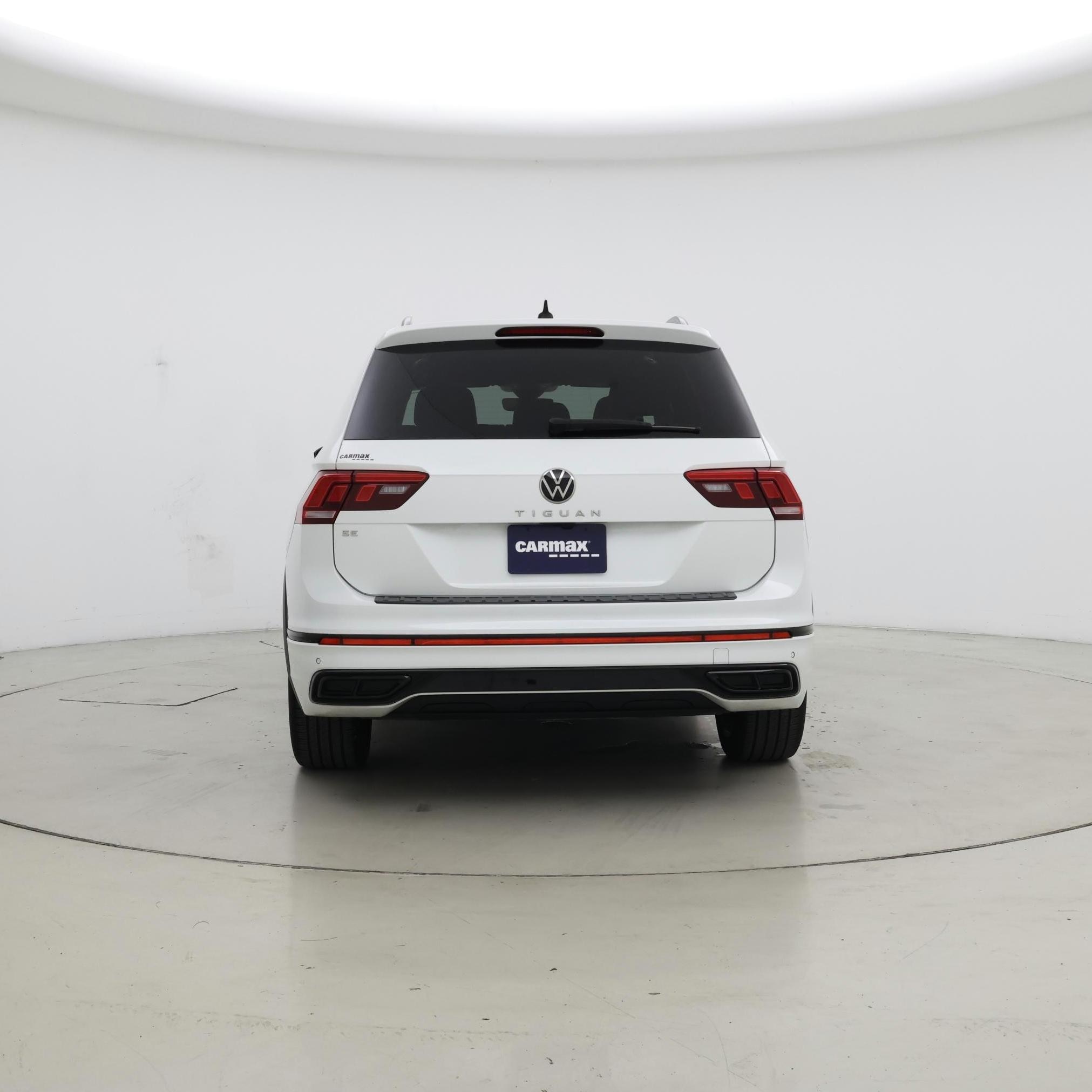 Thumbnail: 2024 Volkswagen Tiguan - 6