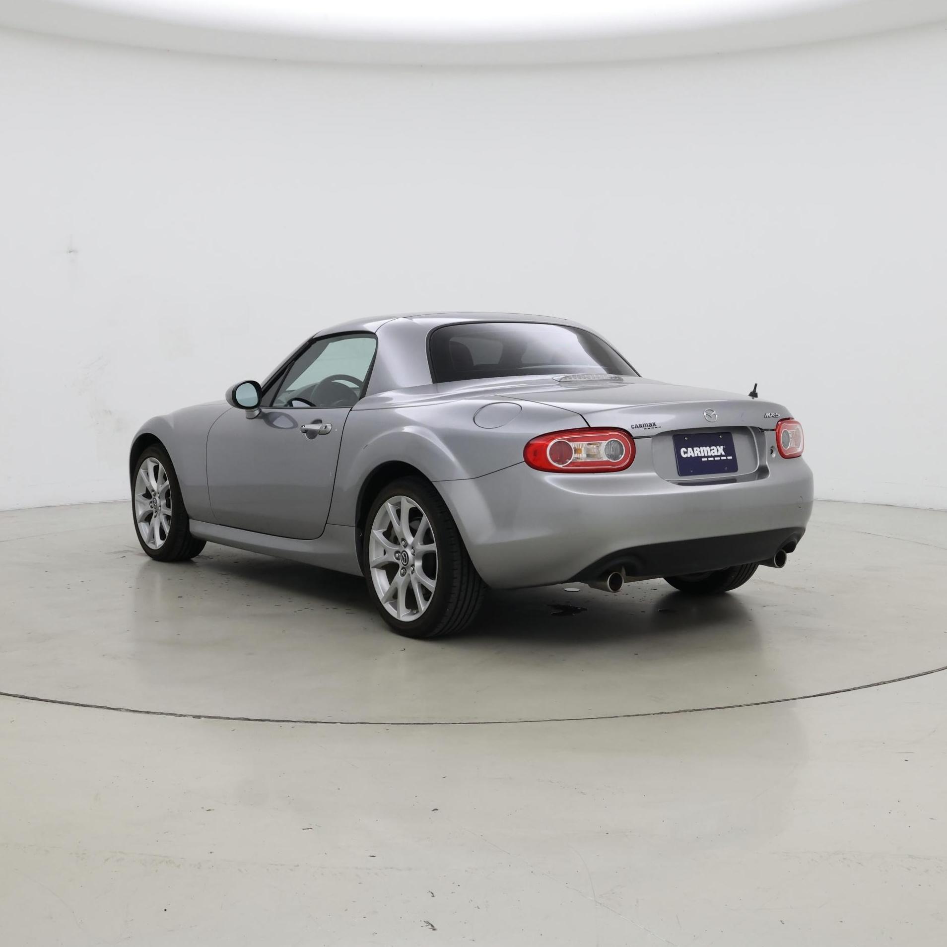 Thumbnail: 2015 Mazda MX-5 Miata - 2