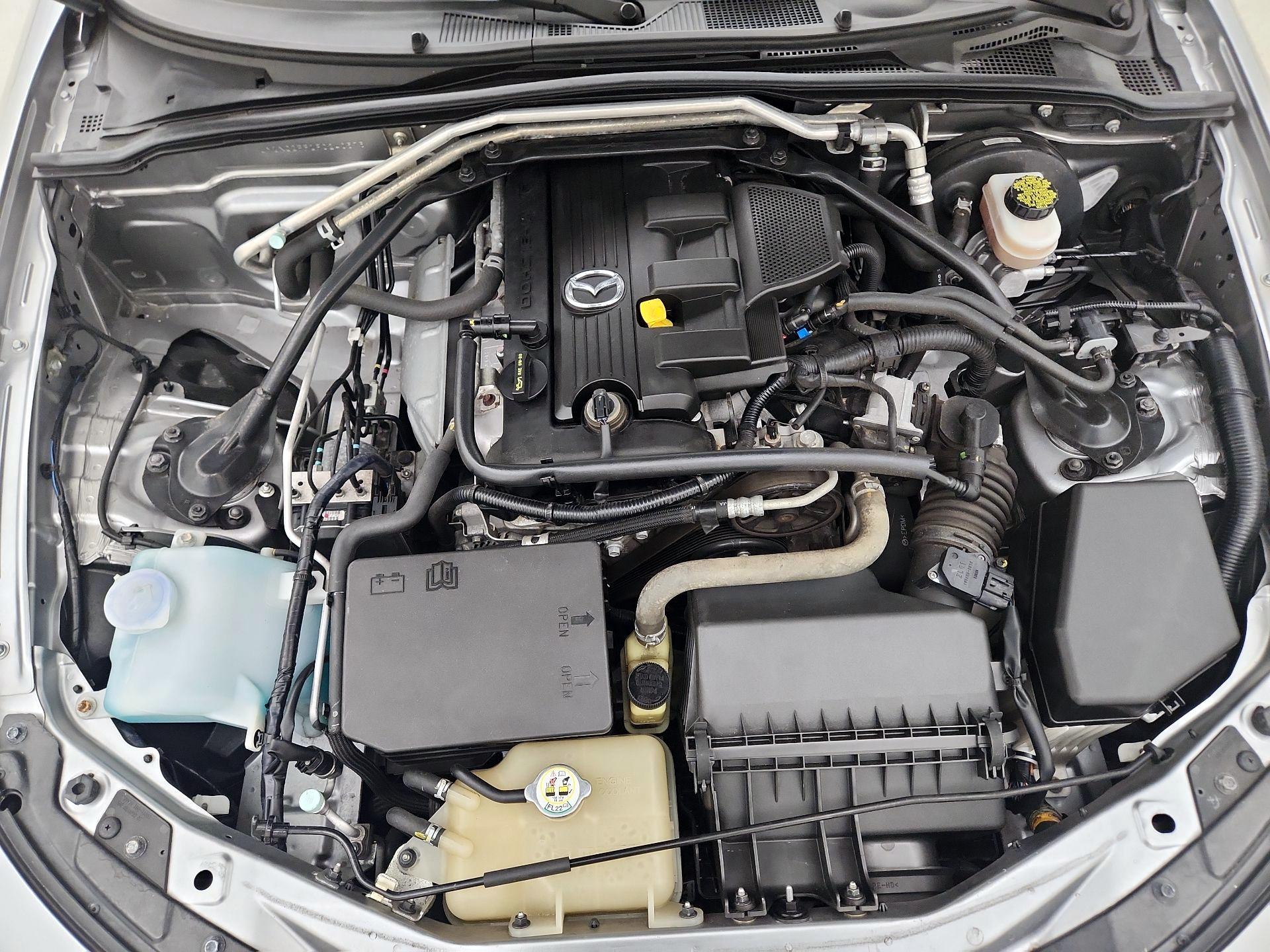 Thumbnail: 2015 Mazda MX-5 Miata - 19