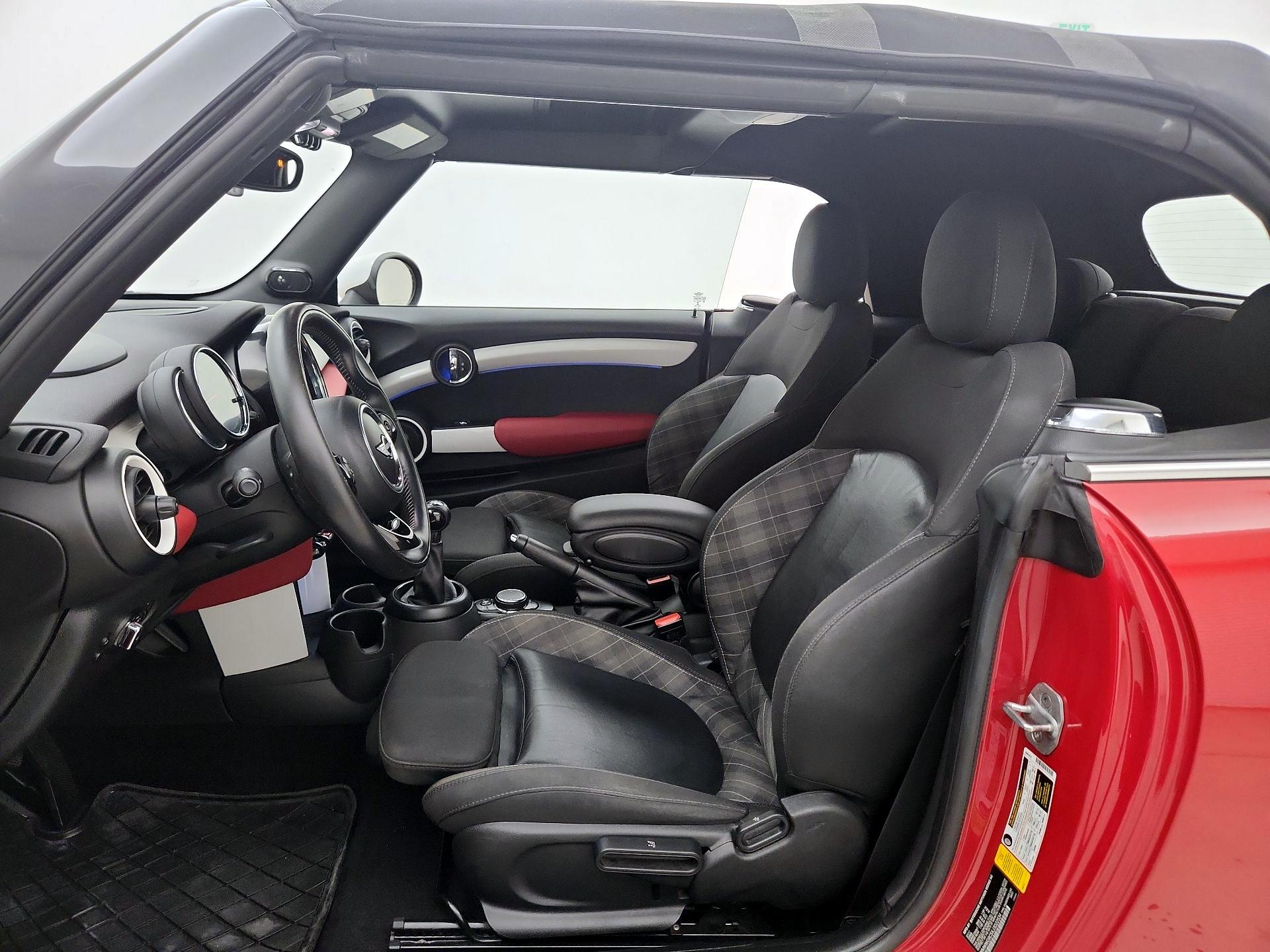 Thumbnail: 2018 MINI Cooper - 11