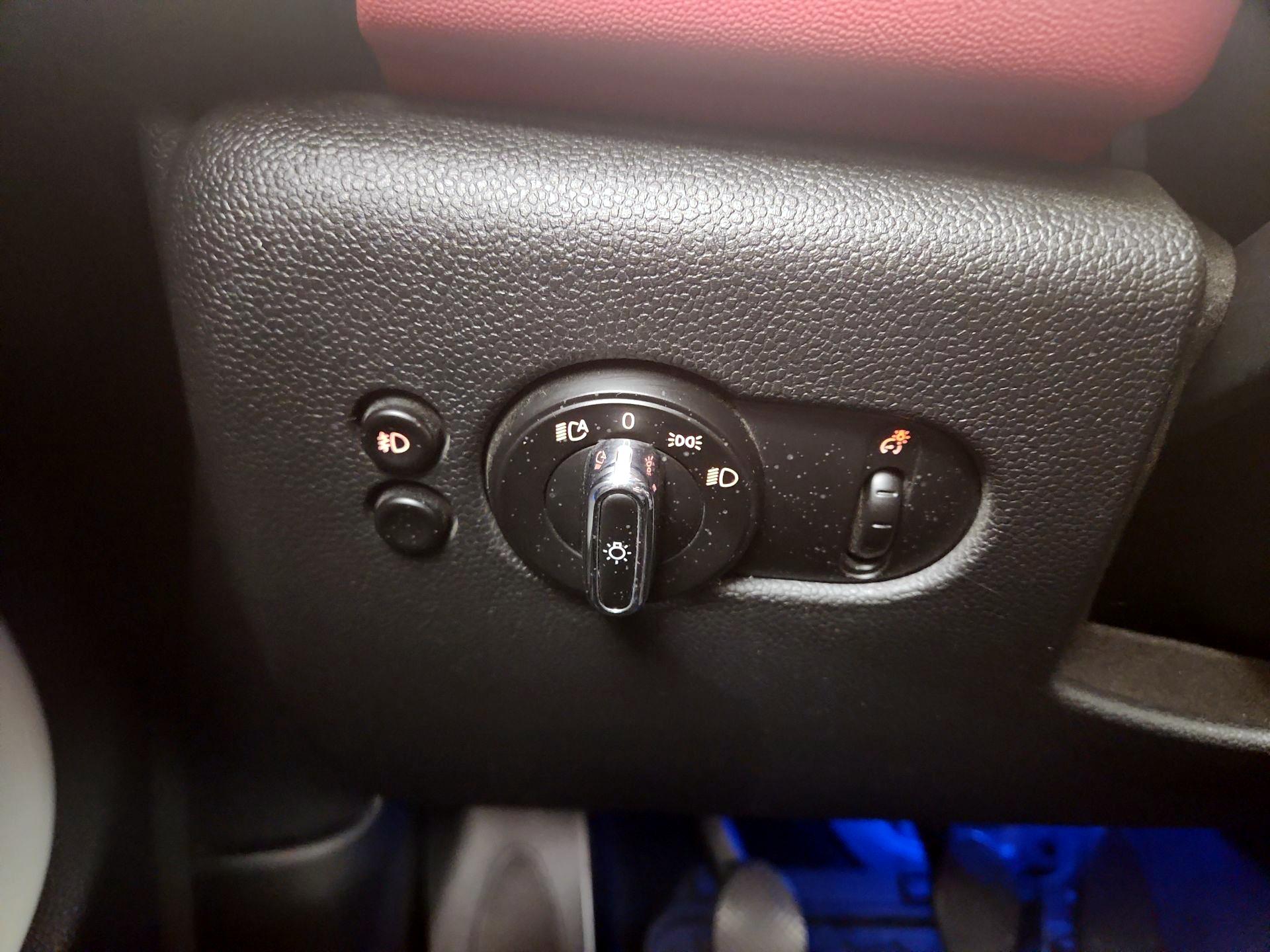 Thumbnail: 2018 MINI Cooper - 13