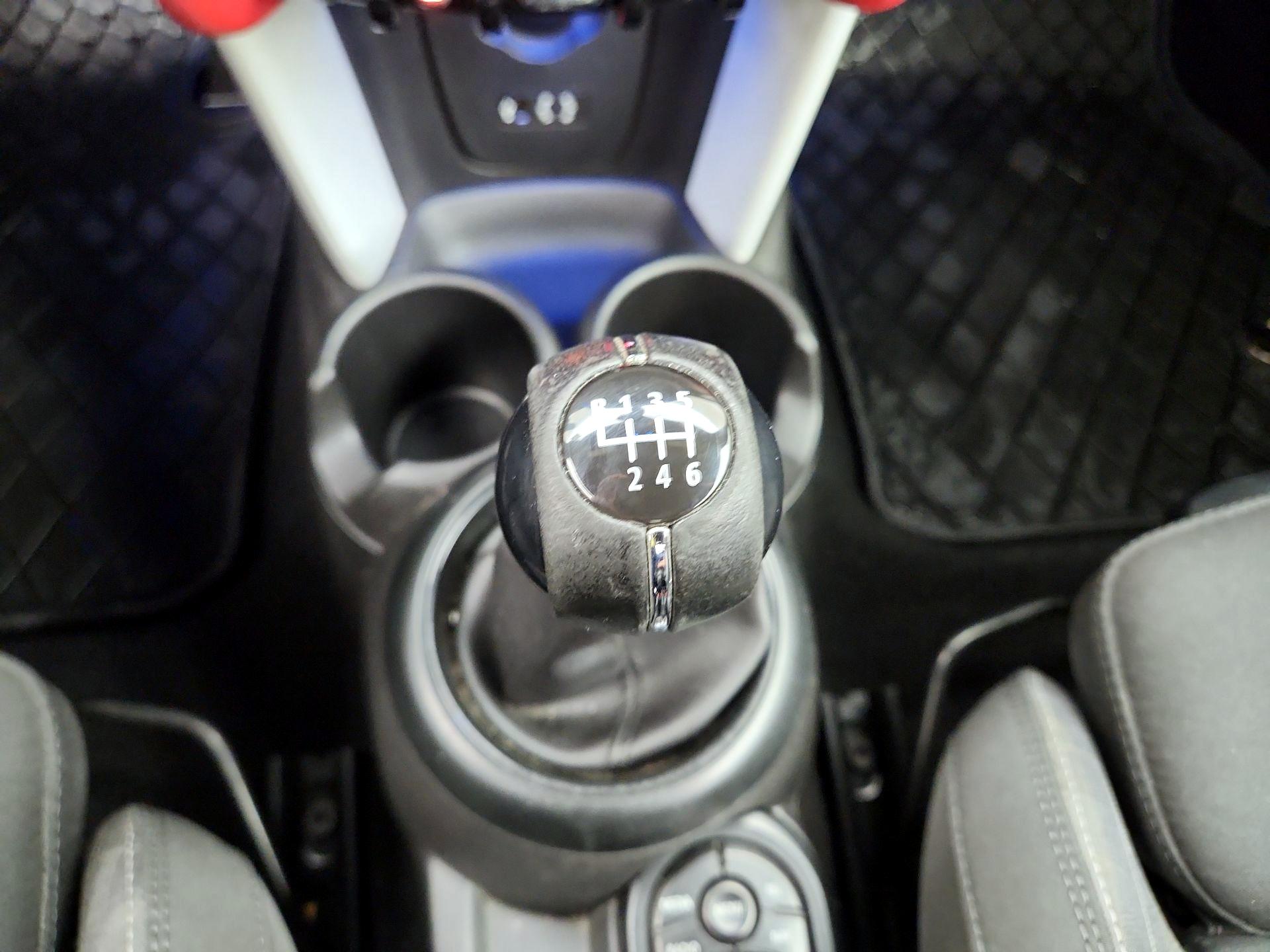 Thumbnail: 2018 MINI Cooper - 17