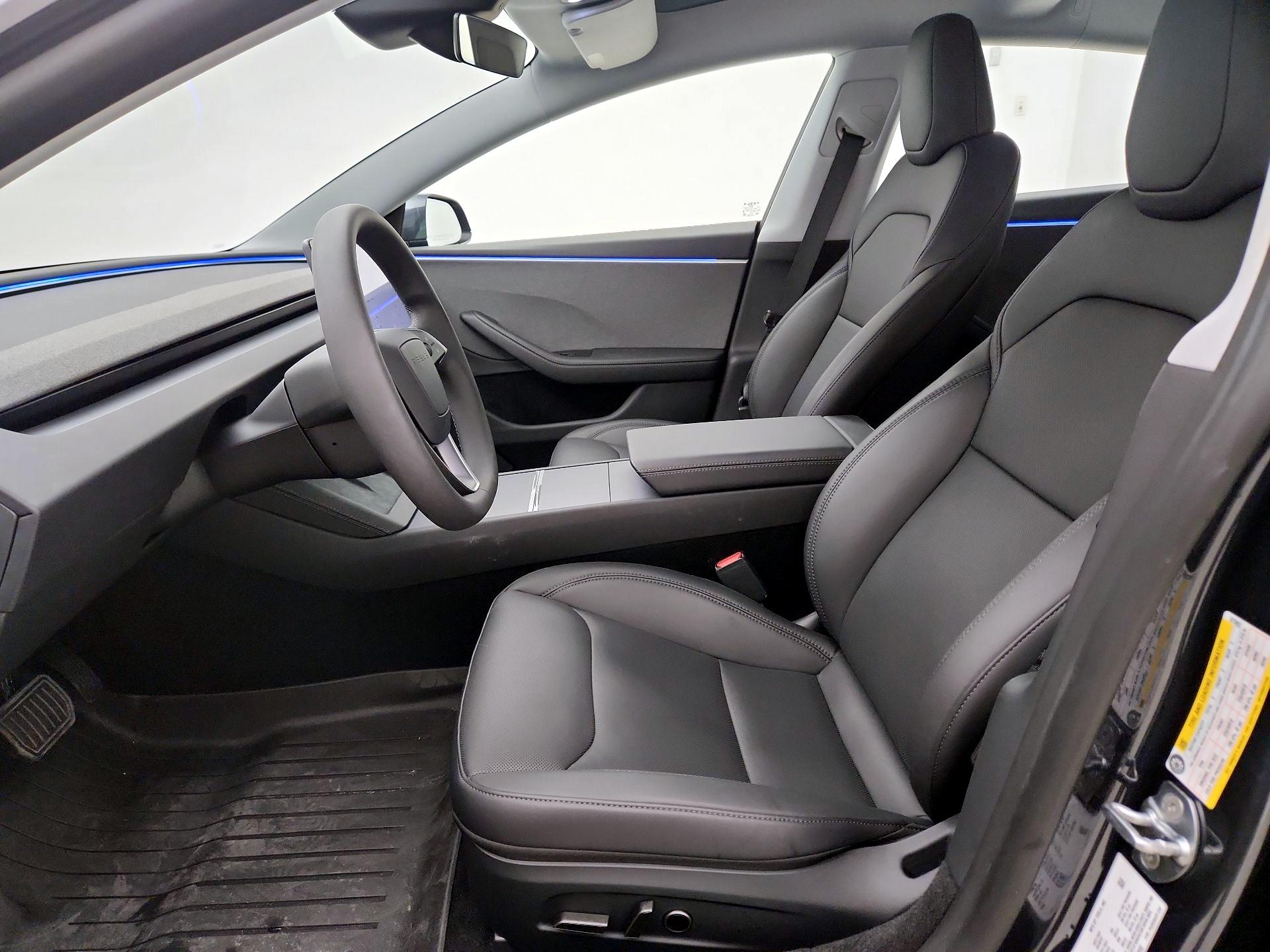 Thumbnail: 2025 Tesla Model 3 - 11