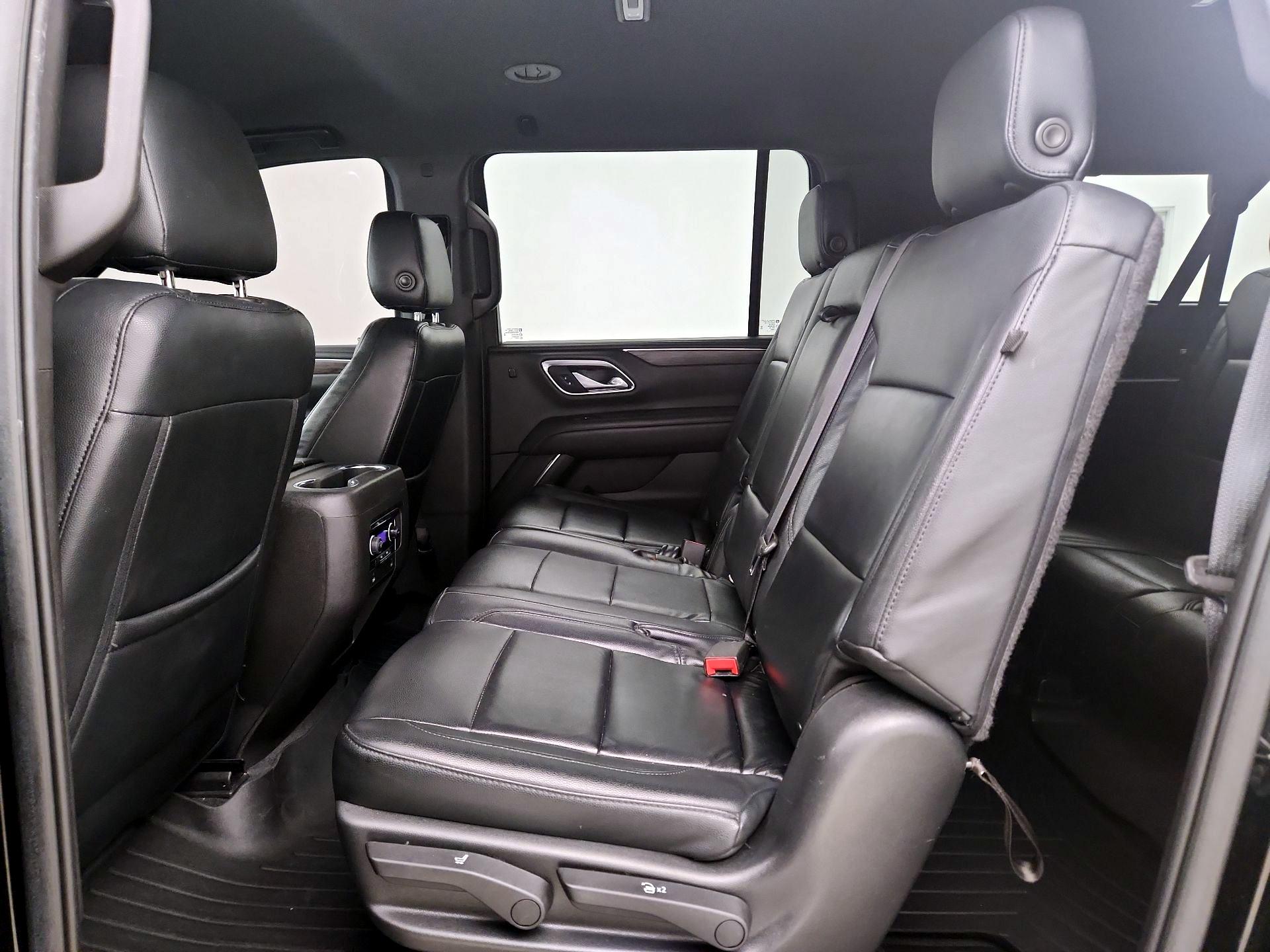 Thumbnail: 2021 Chevrolet Suburban - 20