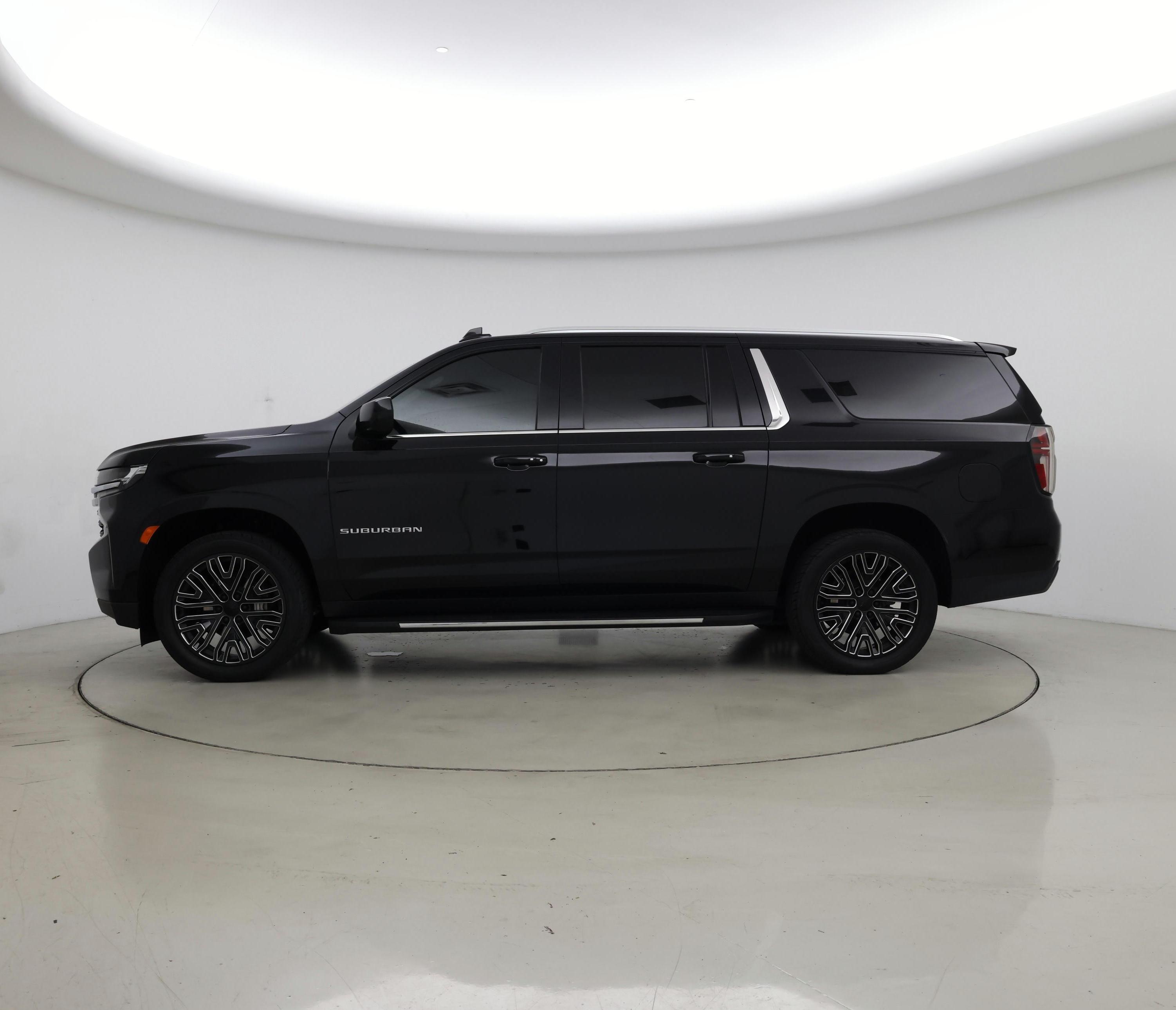 Thumbnail: 2021 Chevrolet Suburban - 3