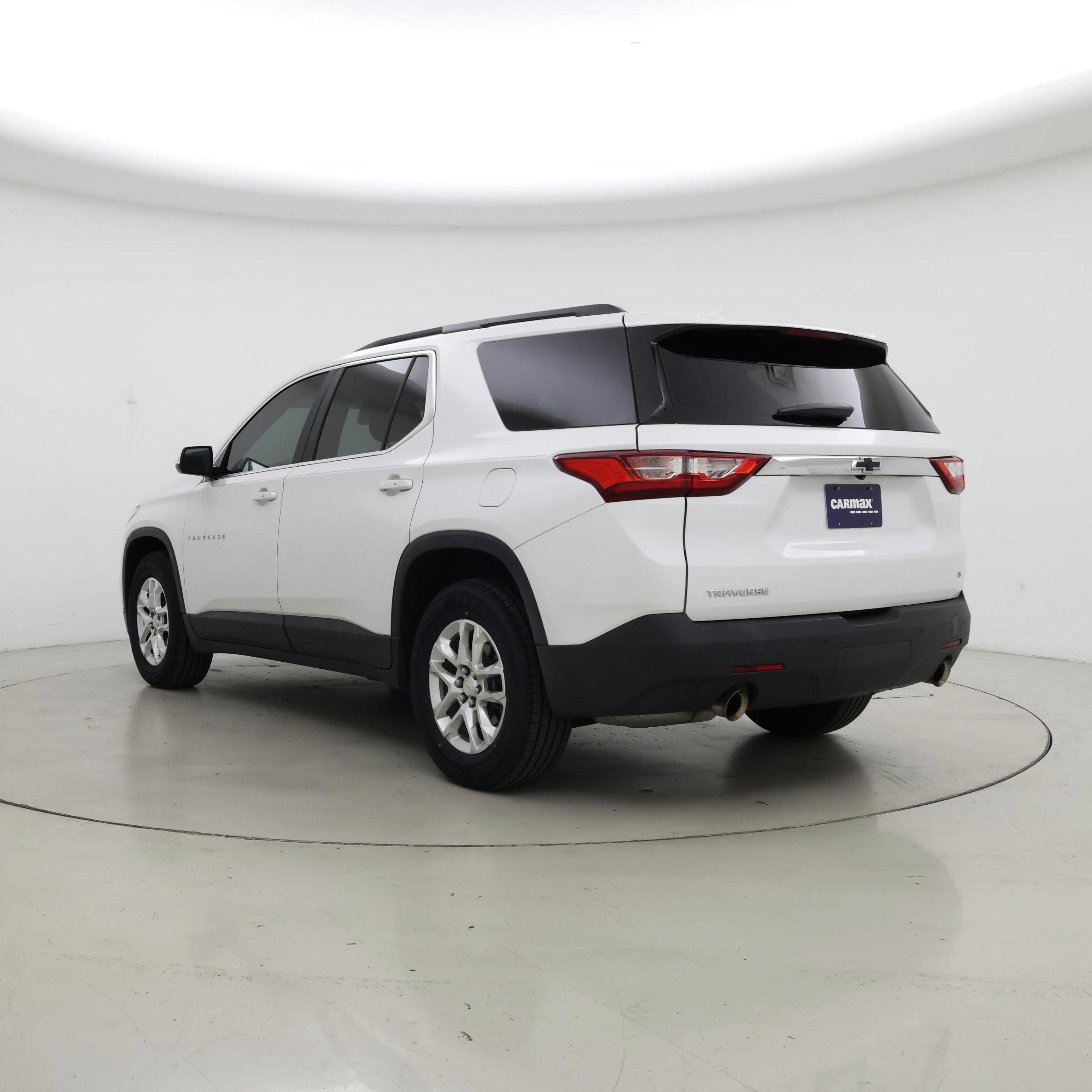 Thumbnail: 2018 Chevrolet Traverse - 2