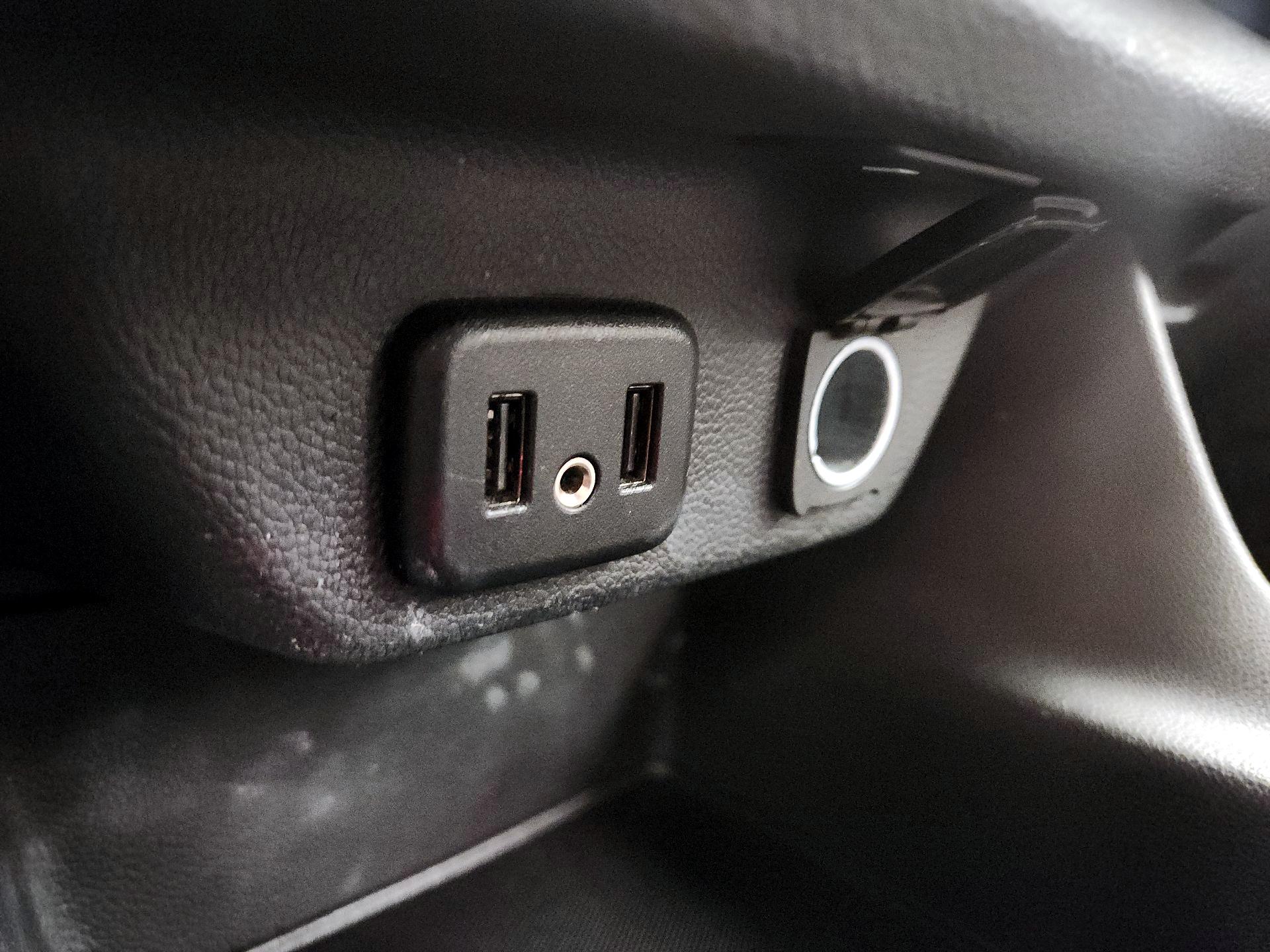 Thumbnail: 2018 Chevrolet Traverse - 19