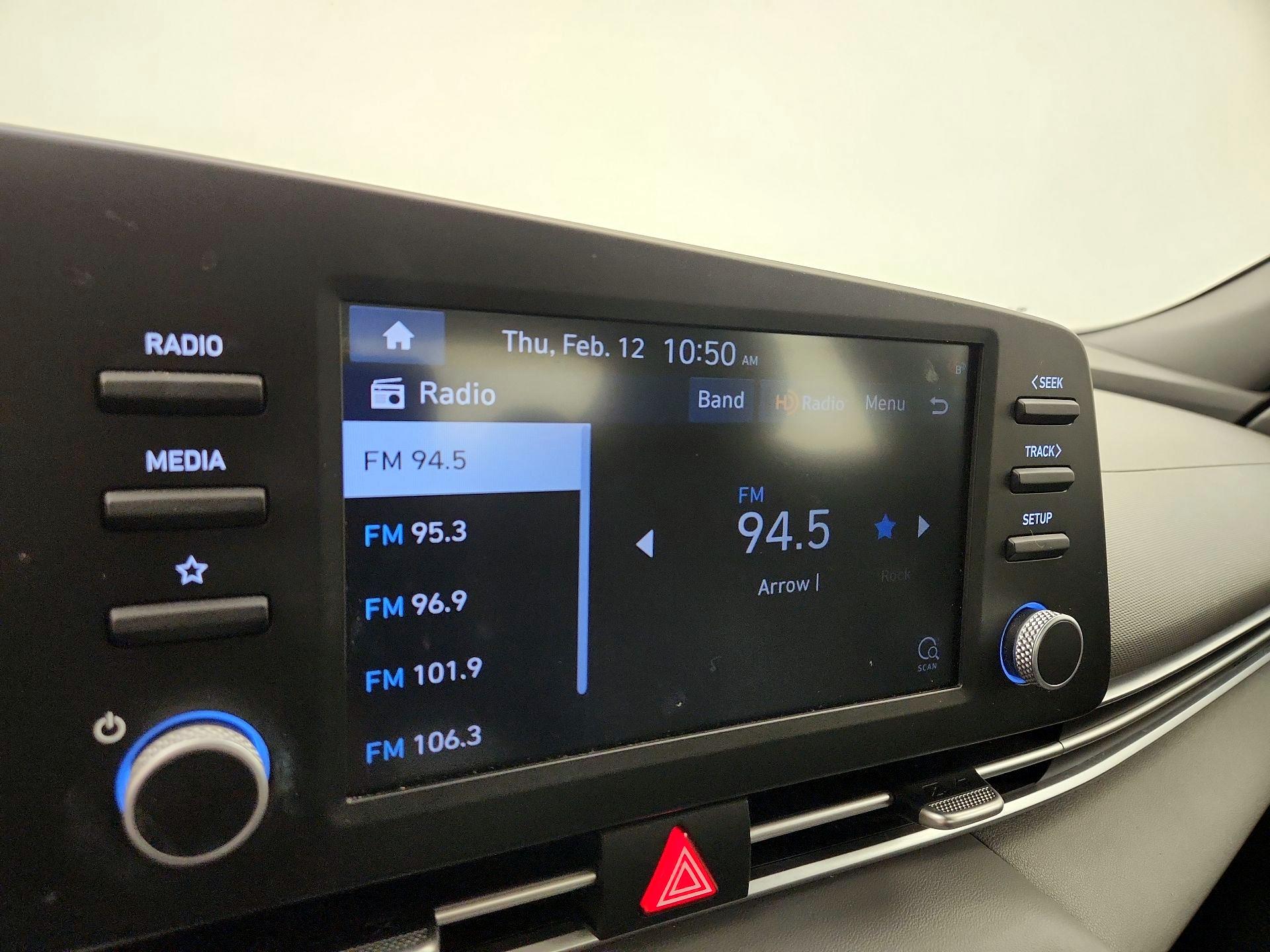 Thumbnail: 2023 Hyundai Elantra - 15