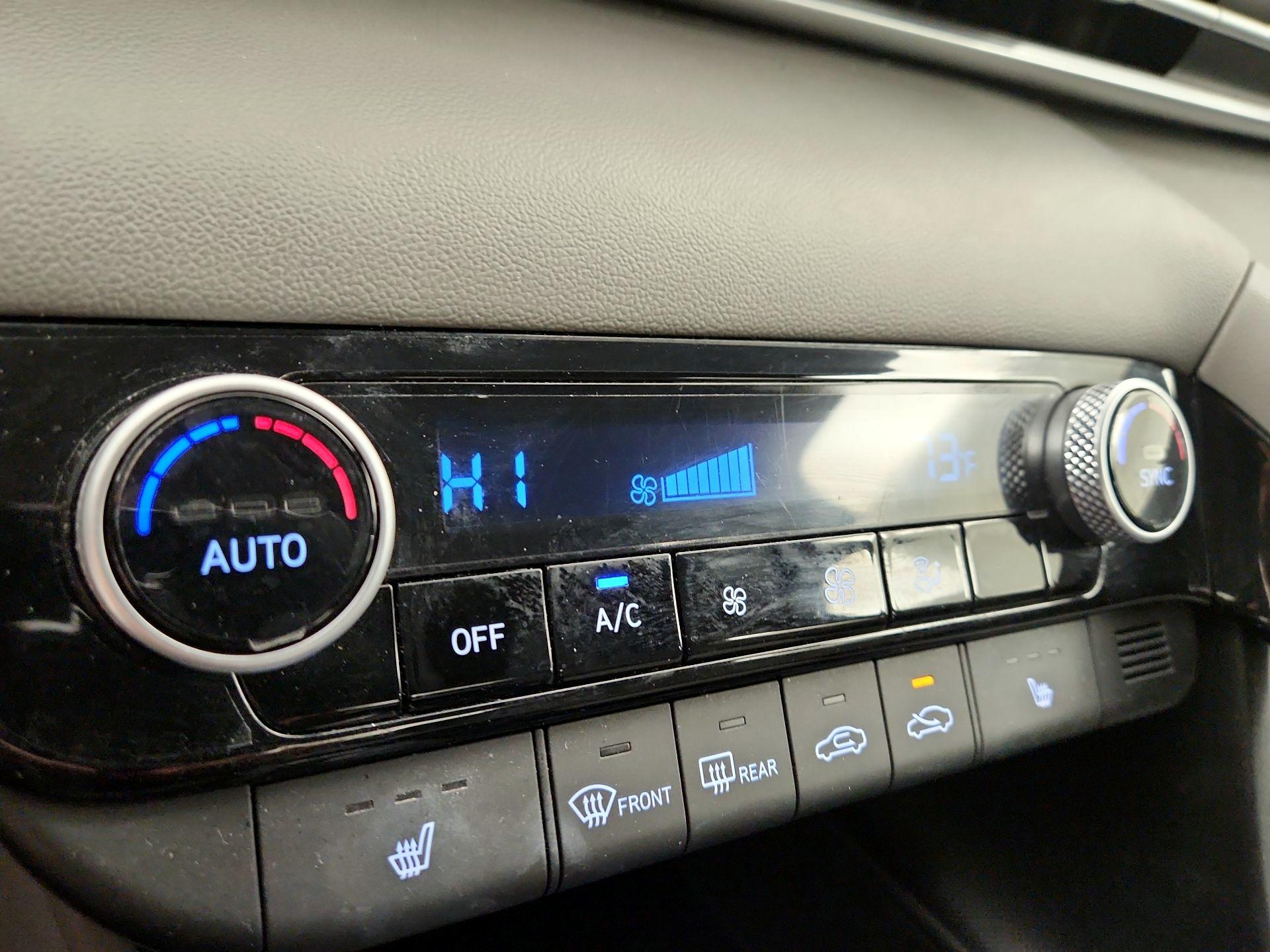 Thumbnail: 2023 Hyundai Elantra - 16