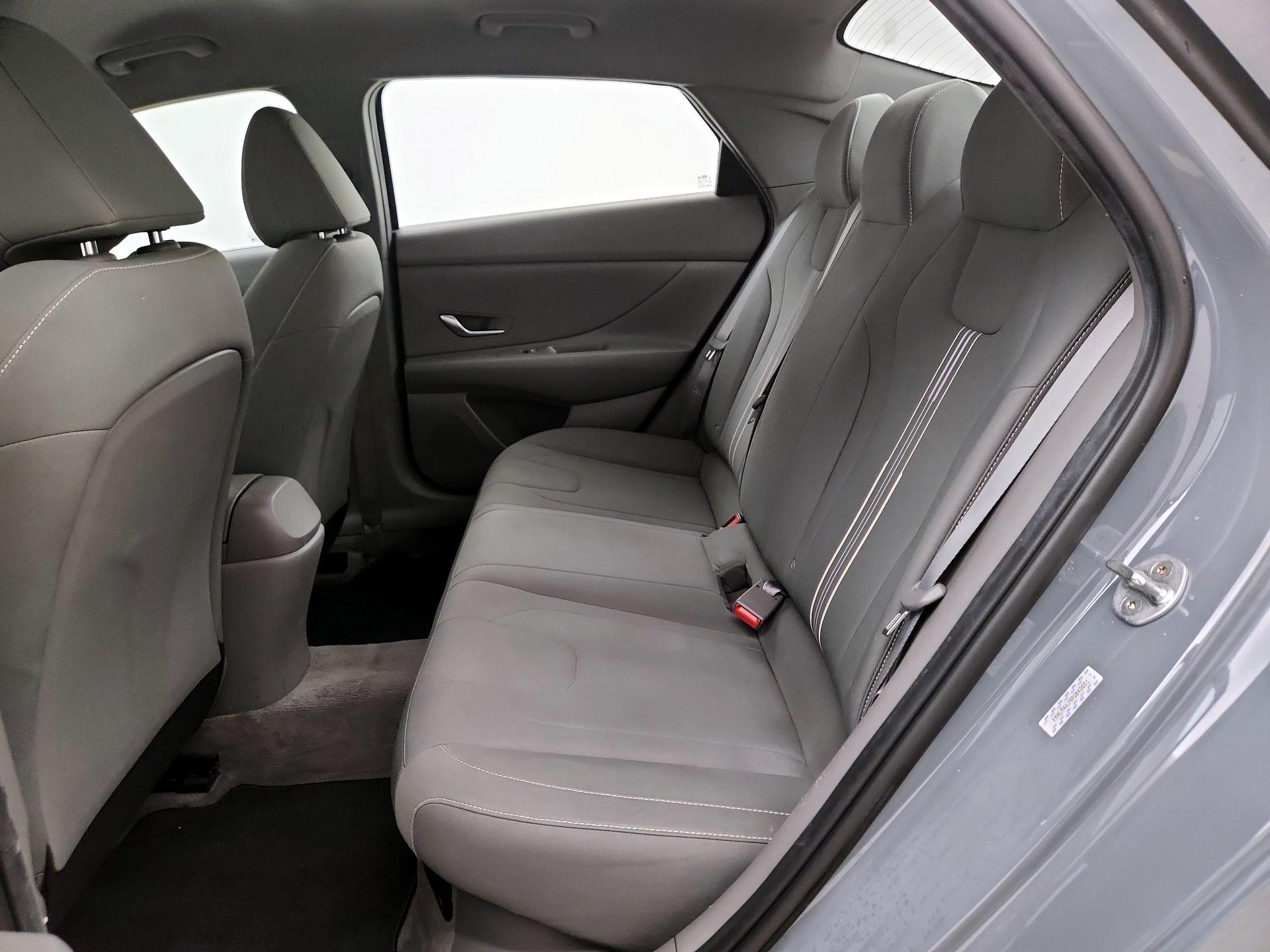 Thumbnail: 2023 Hyundai Elantra - 19