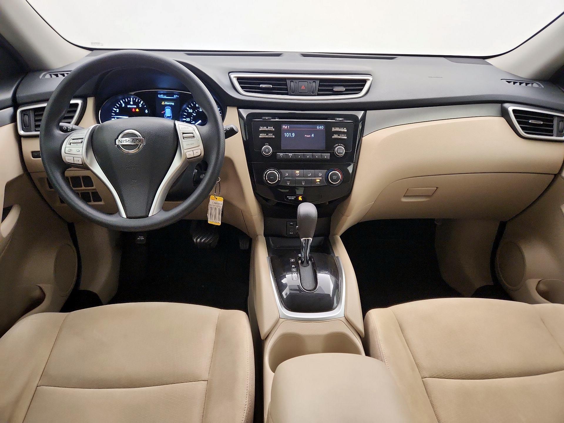 Thumbnail: 2016 Nissan Rogue - 9