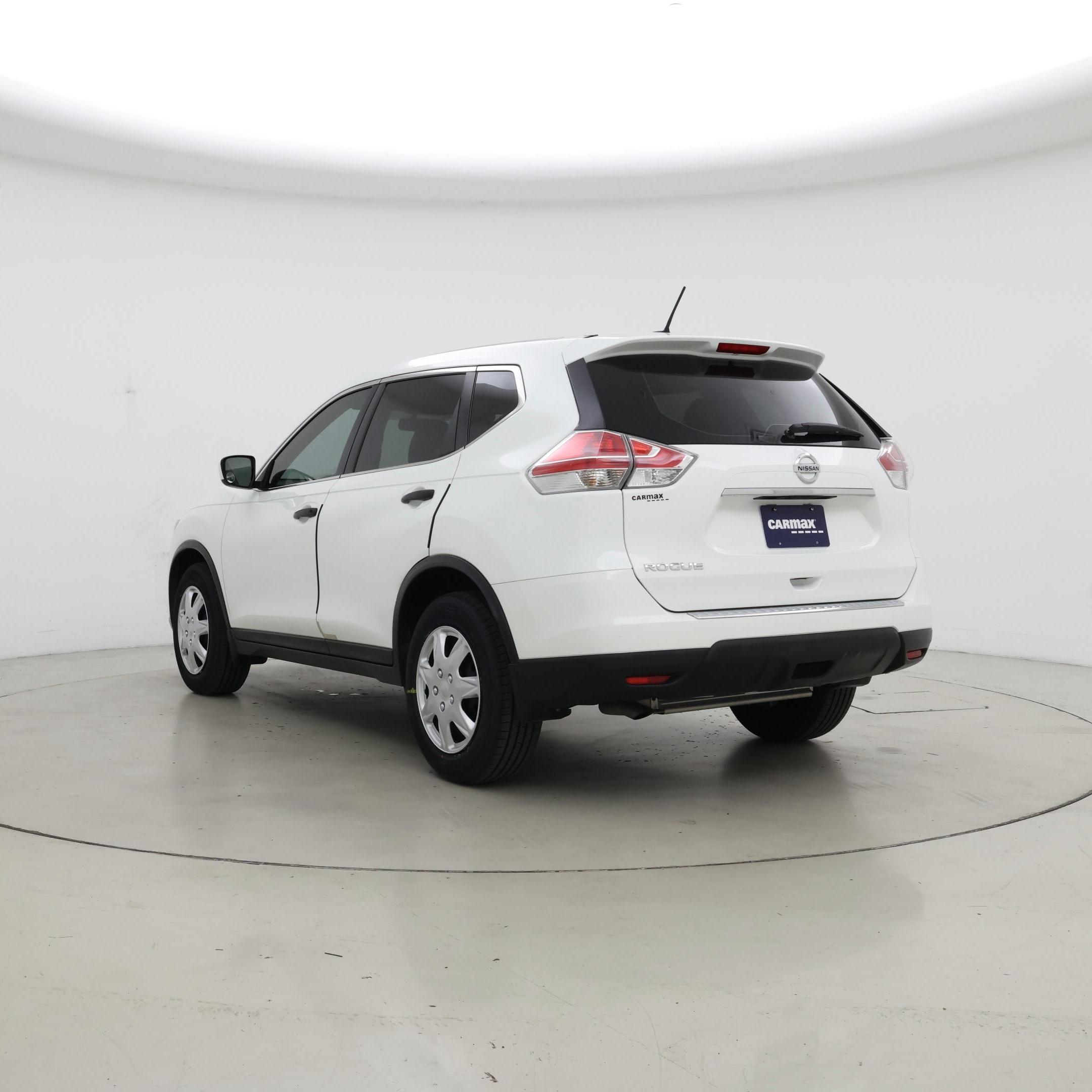 Thumbnail: 2016 Nissan Rogue - 2