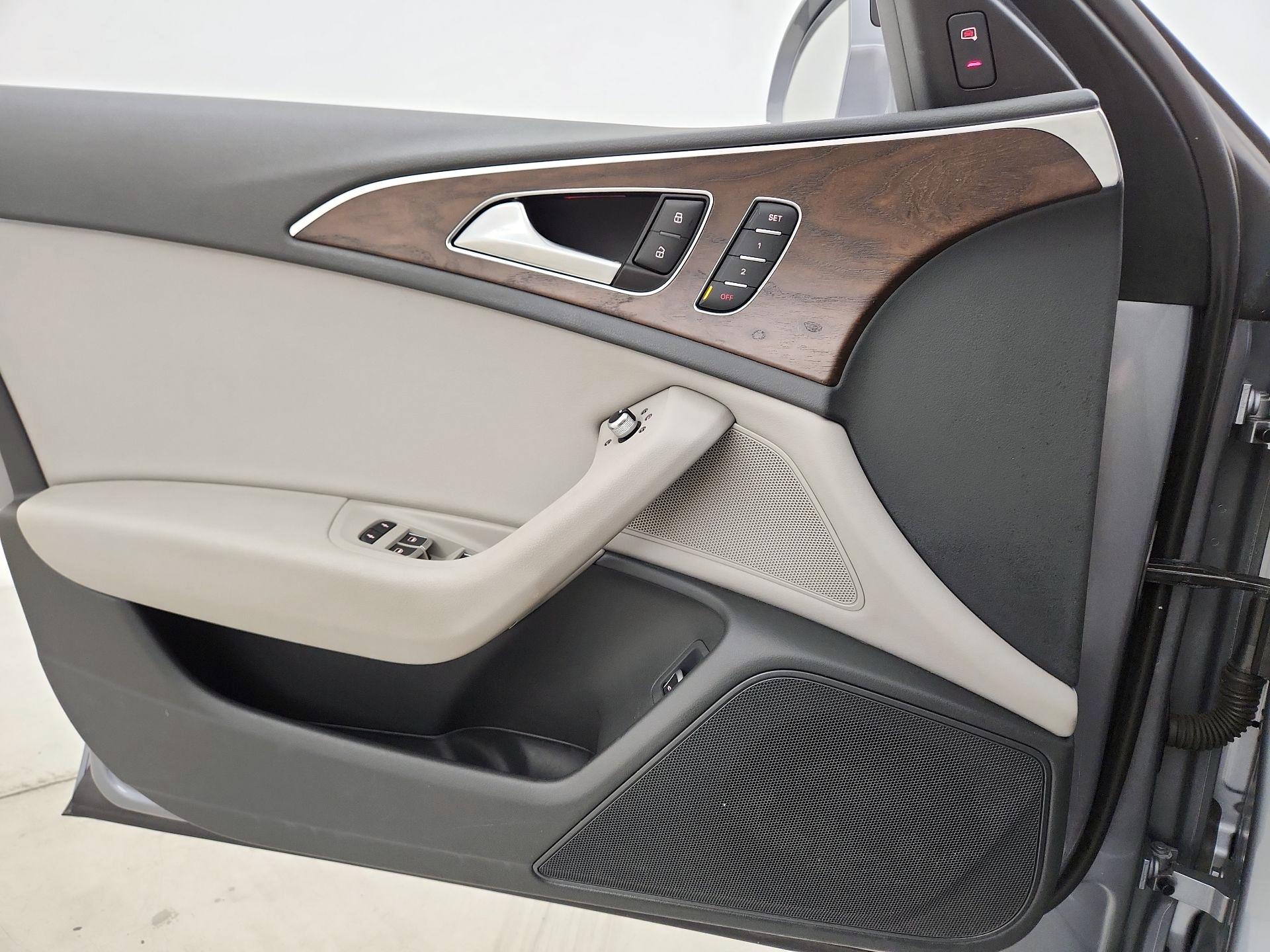 Thumbnail: 2016 Audi A6 - 12