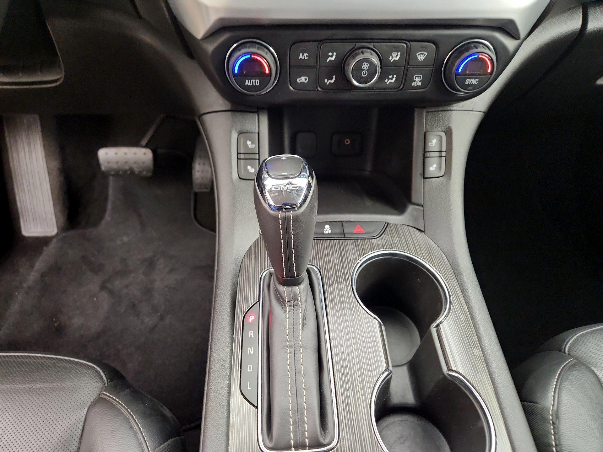 Thumbnail: 2019 GMC Acadia - 17