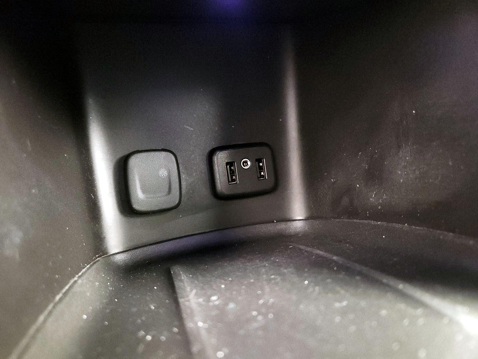 Thumbnail: 2019 GMC Acadia - 18