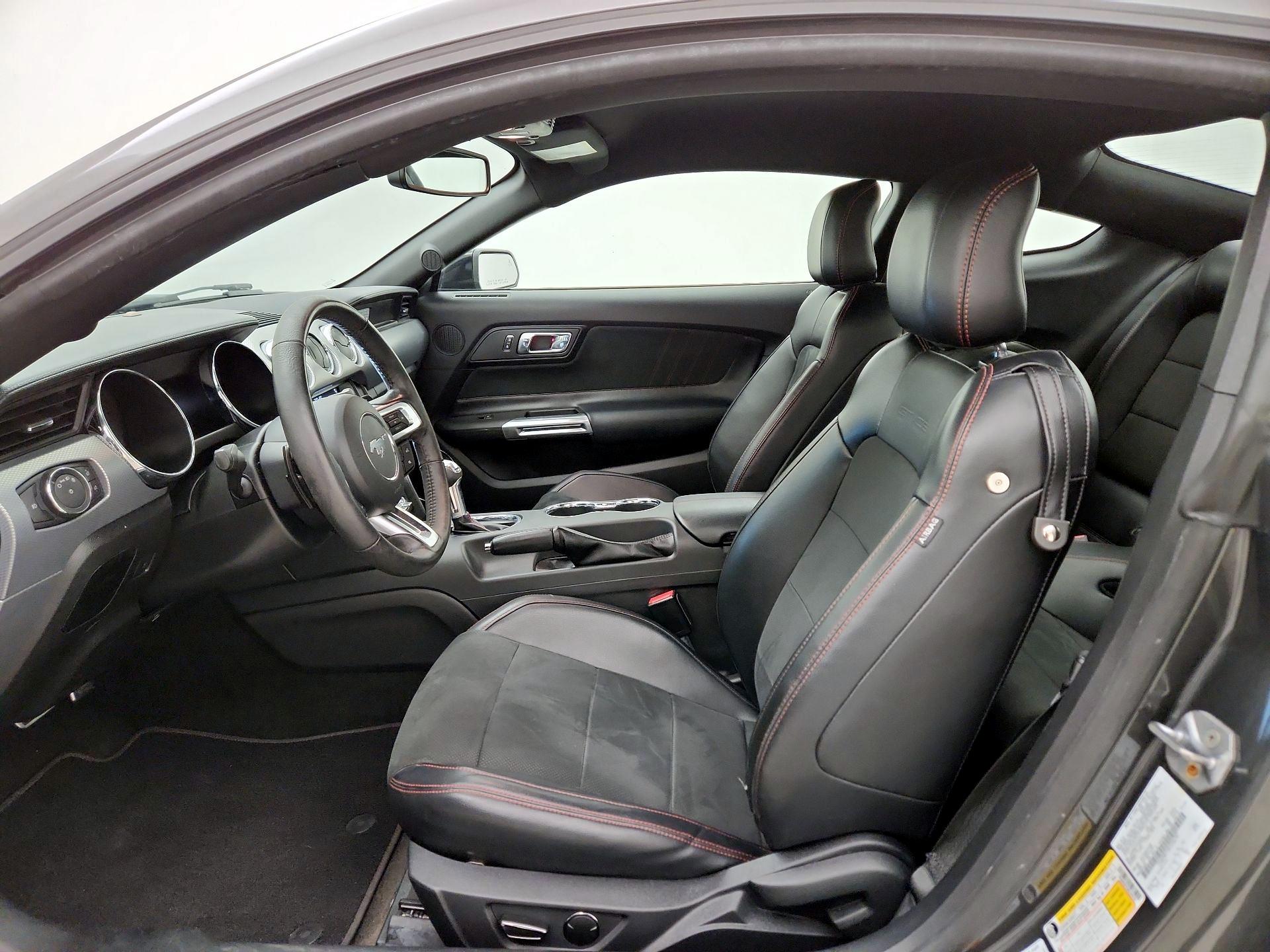 Thumbnail: 2017 Ford Mustang - 11