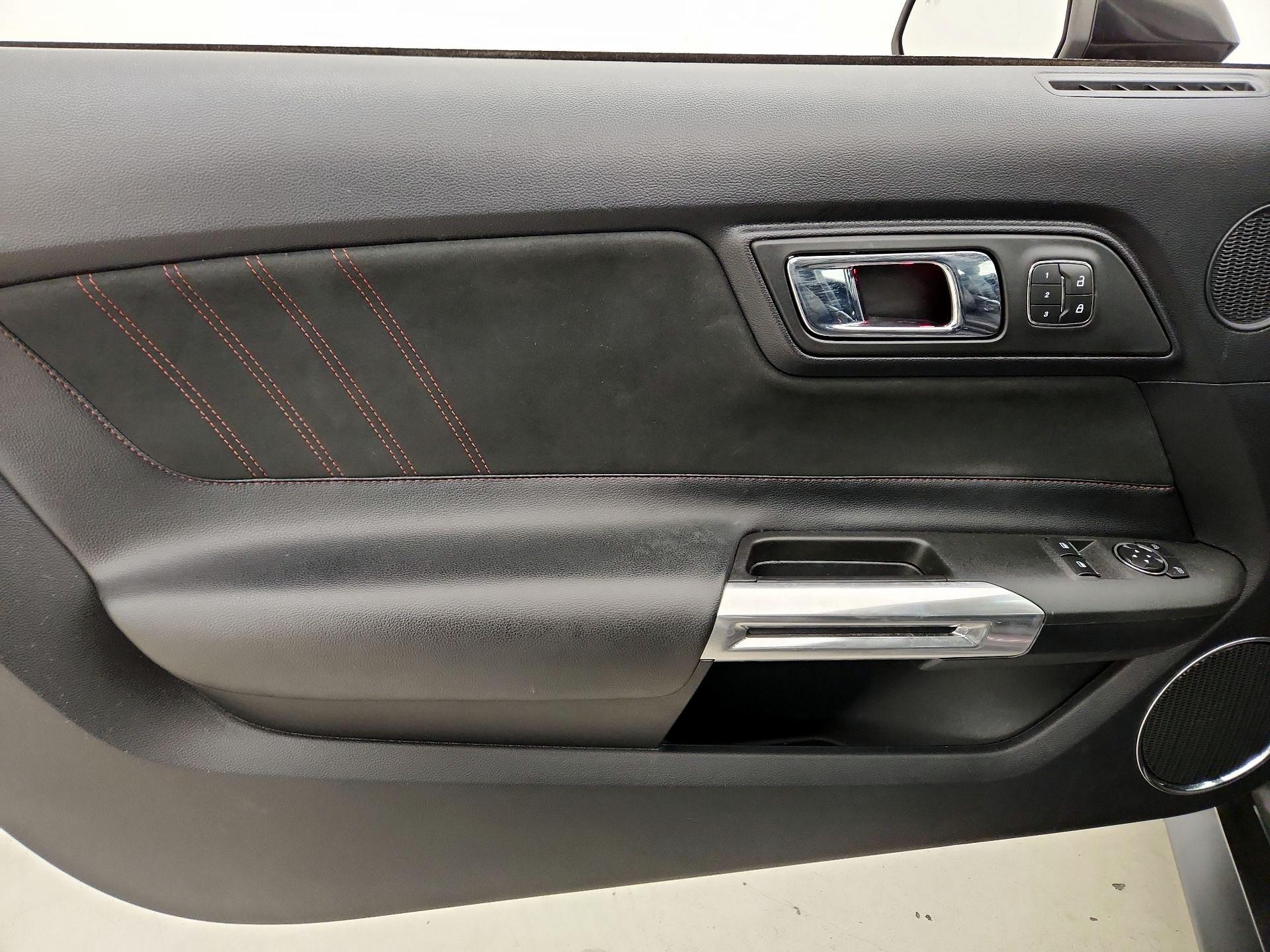 Thumbnail: 2017 Ford Mustang - 12