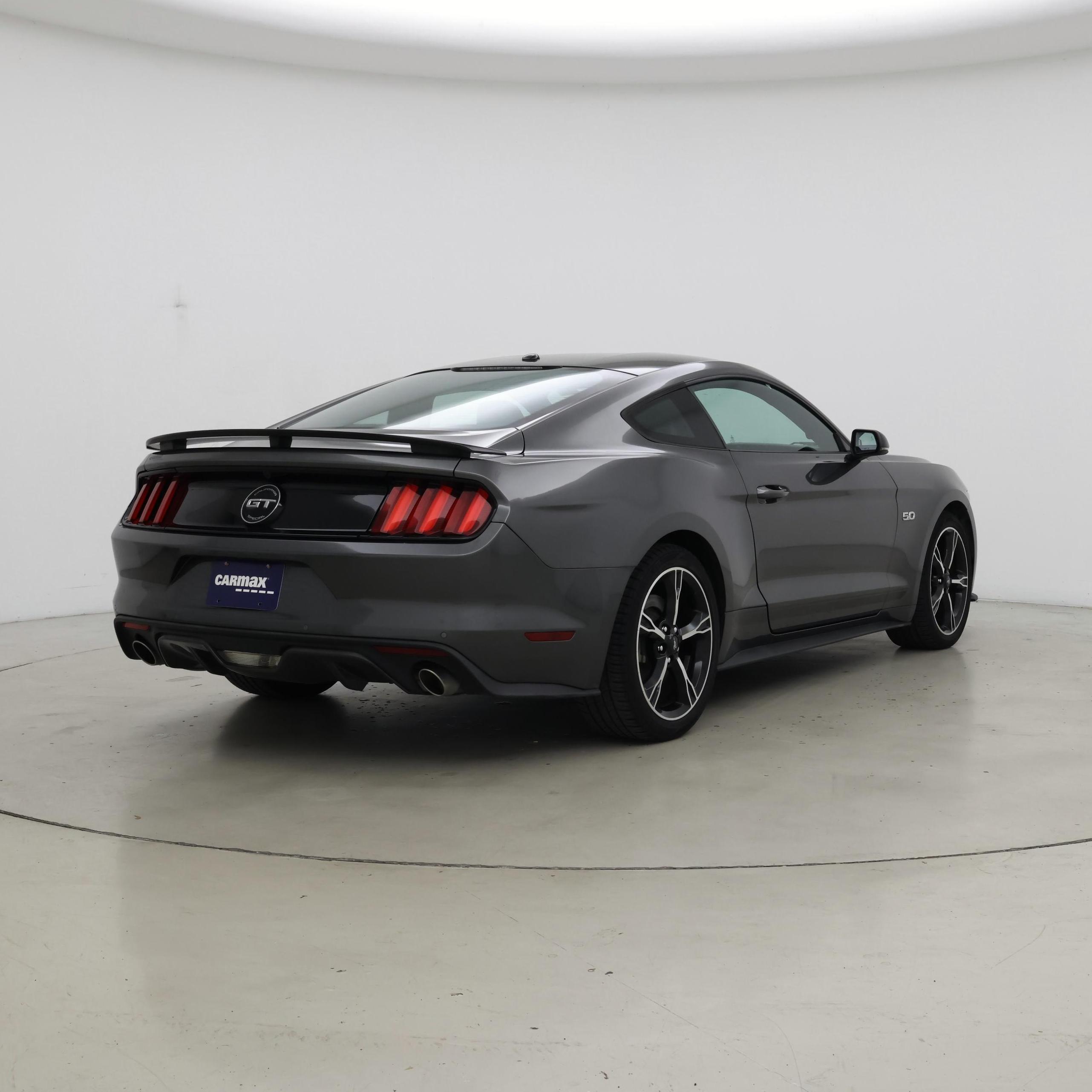 Thumbnail: 2017 Ford Mustang - 8