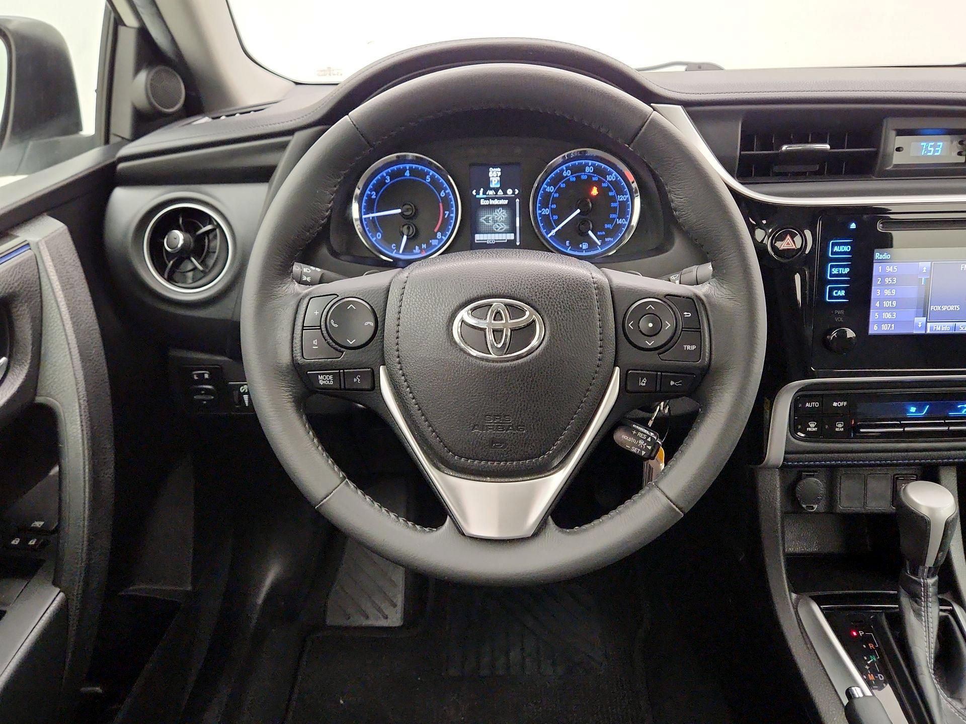 Thumbnail: 2018 Toyota Corolla - 10