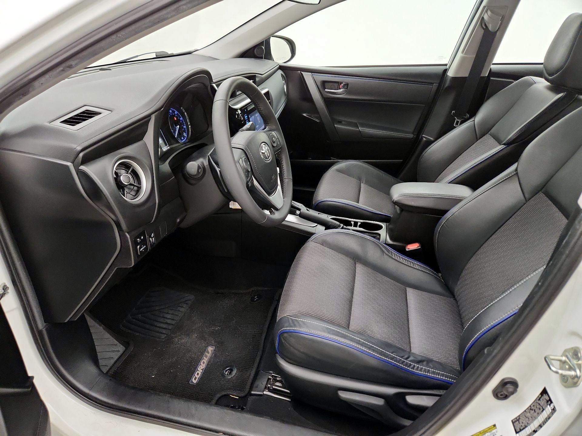 Thumbnail: 2018 Toyota Corolla - 11