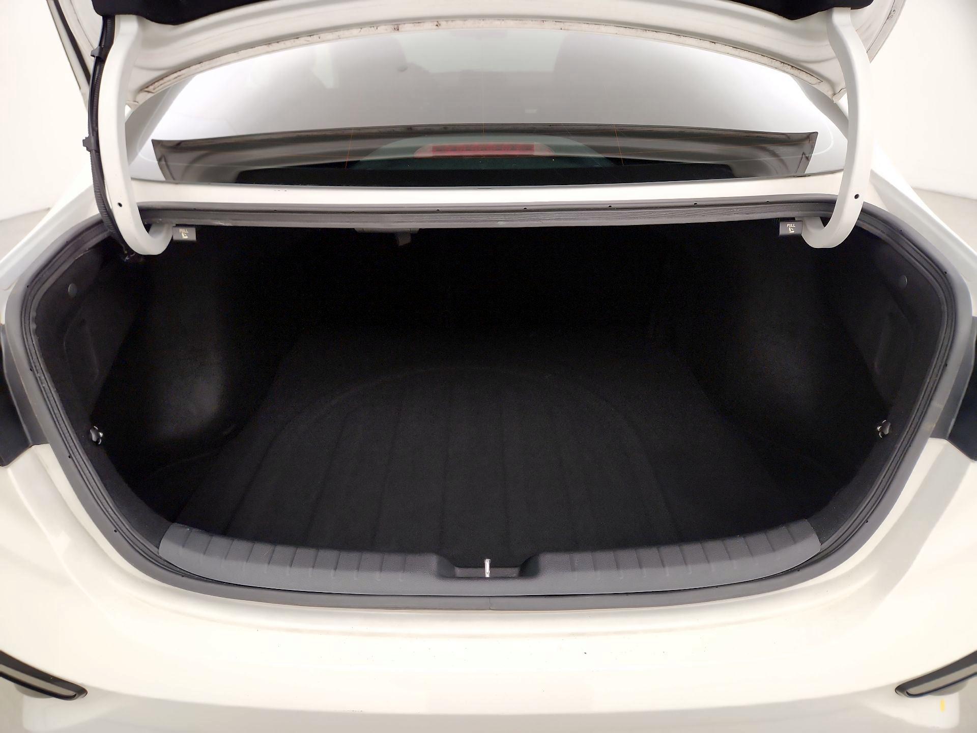 Thumbnail: 2021 Kia Forte - 20