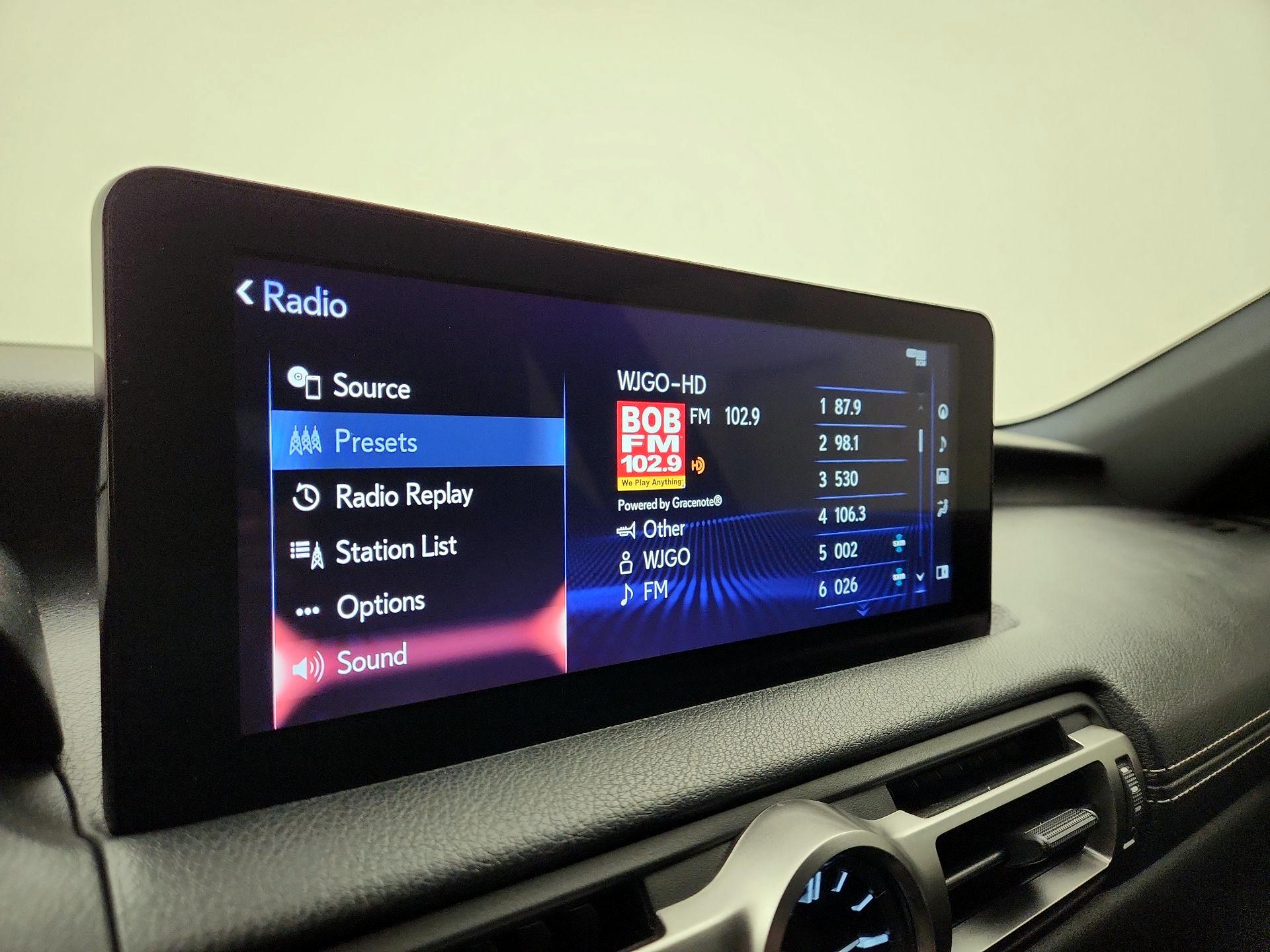 Thumbnail: 2021 Lexus IS - 16