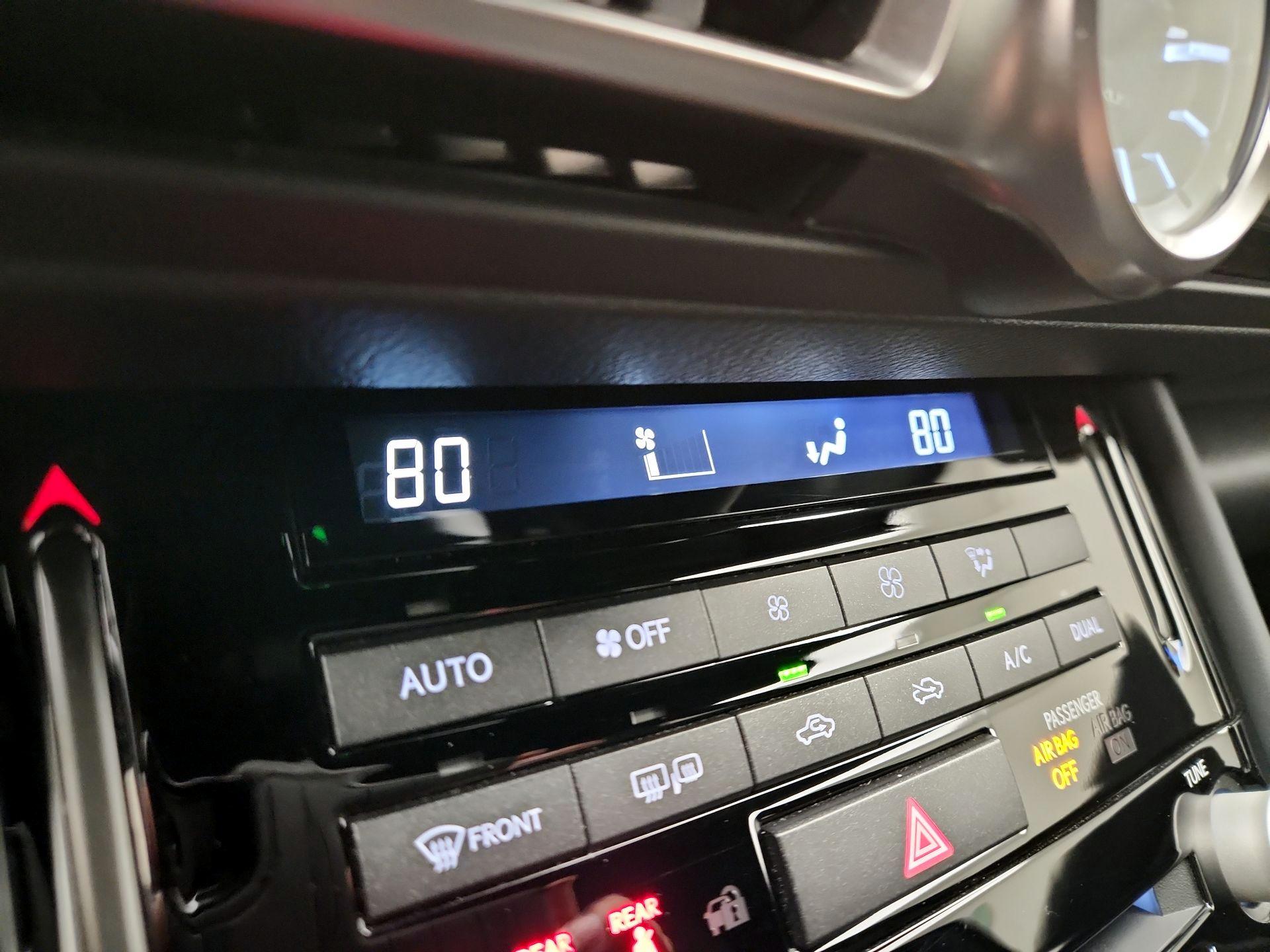 Thumbnail: 2021 Lexus IS - 17