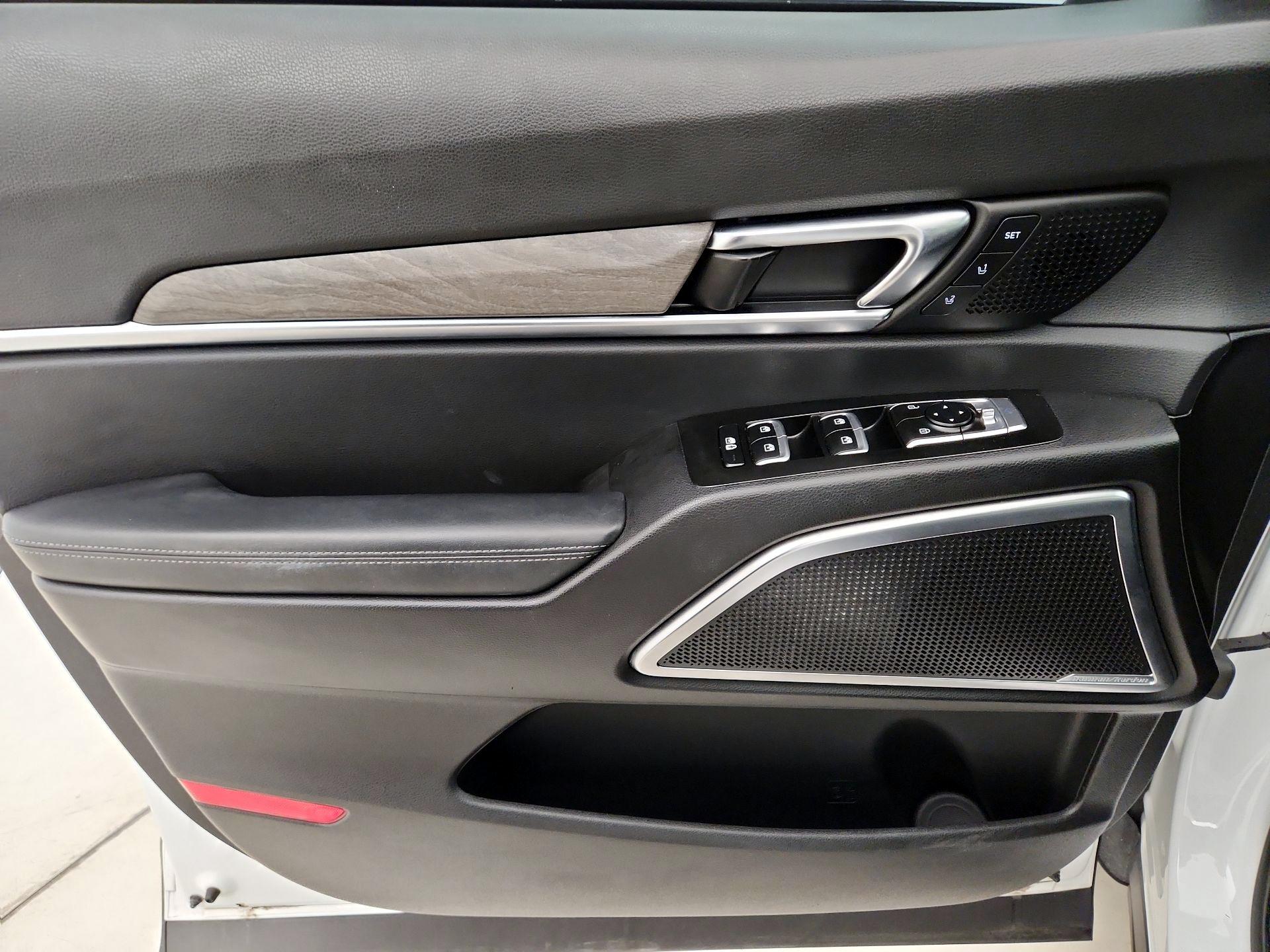 Thumbnail: 2021 Kia Telluride - 12