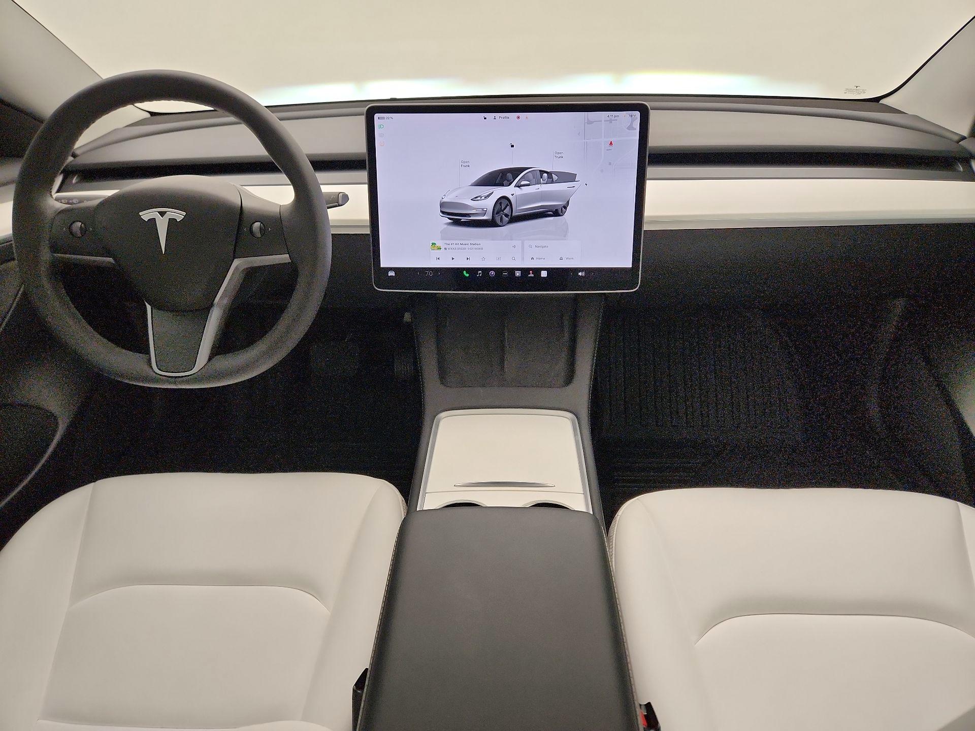 Thumbnail: 2023 Tesla Model 3 - 9