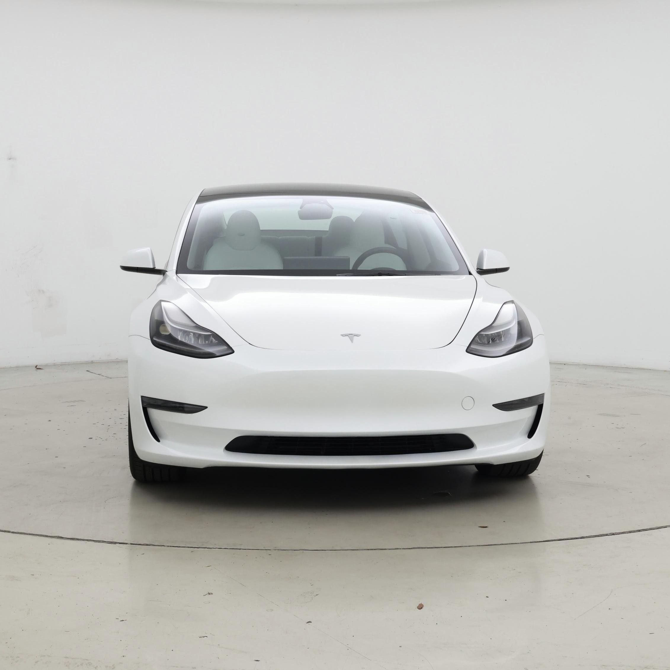 Thumbnail: 2023 Tesla Model 3 - 5