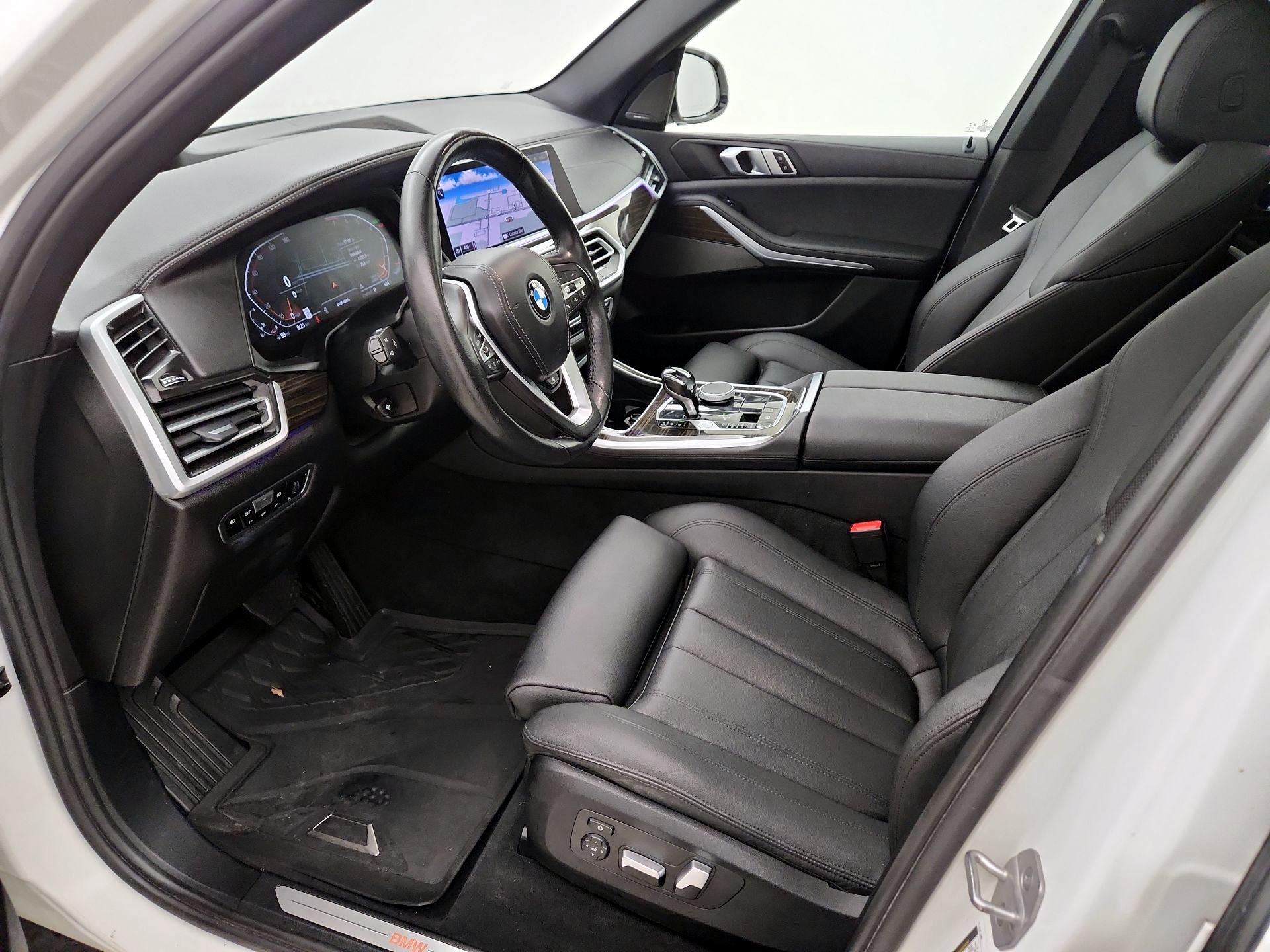 Thumbnail: 2021 BMW X5 - 11