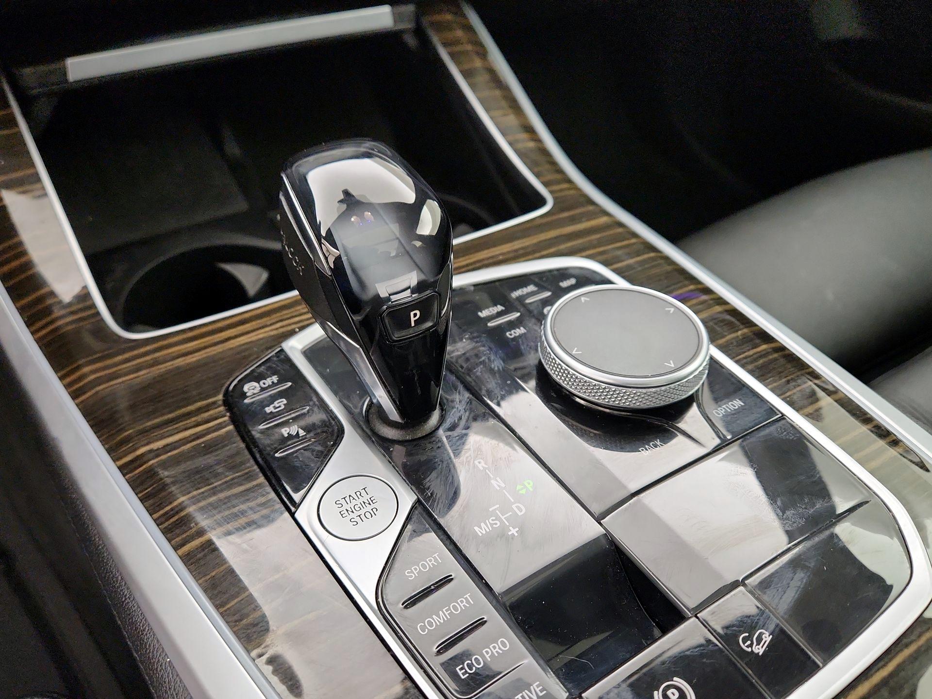 Thumbnail: 2021 BMW X5 - 18