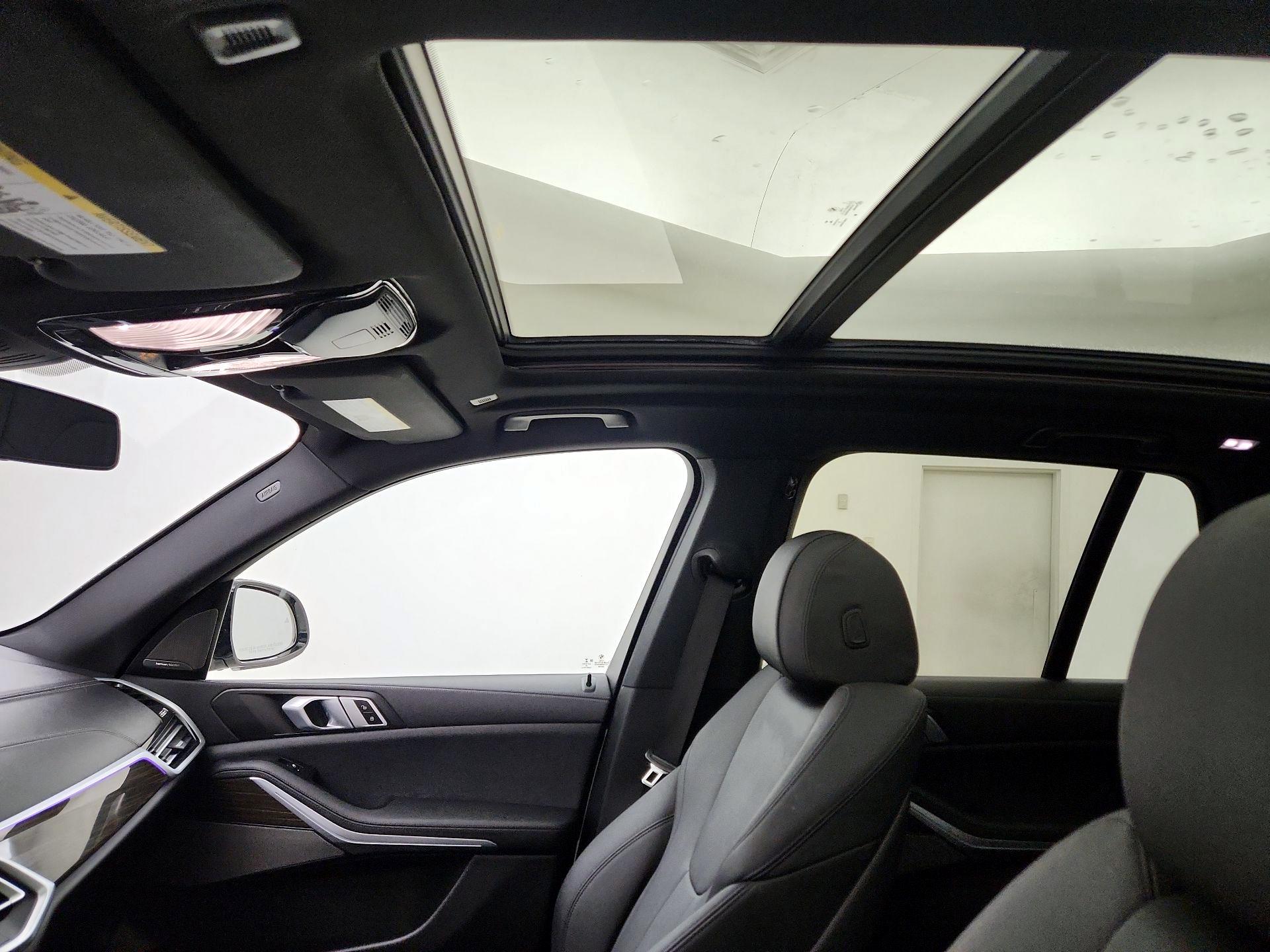 Thumbnail: 2021 BMW X5 - 20