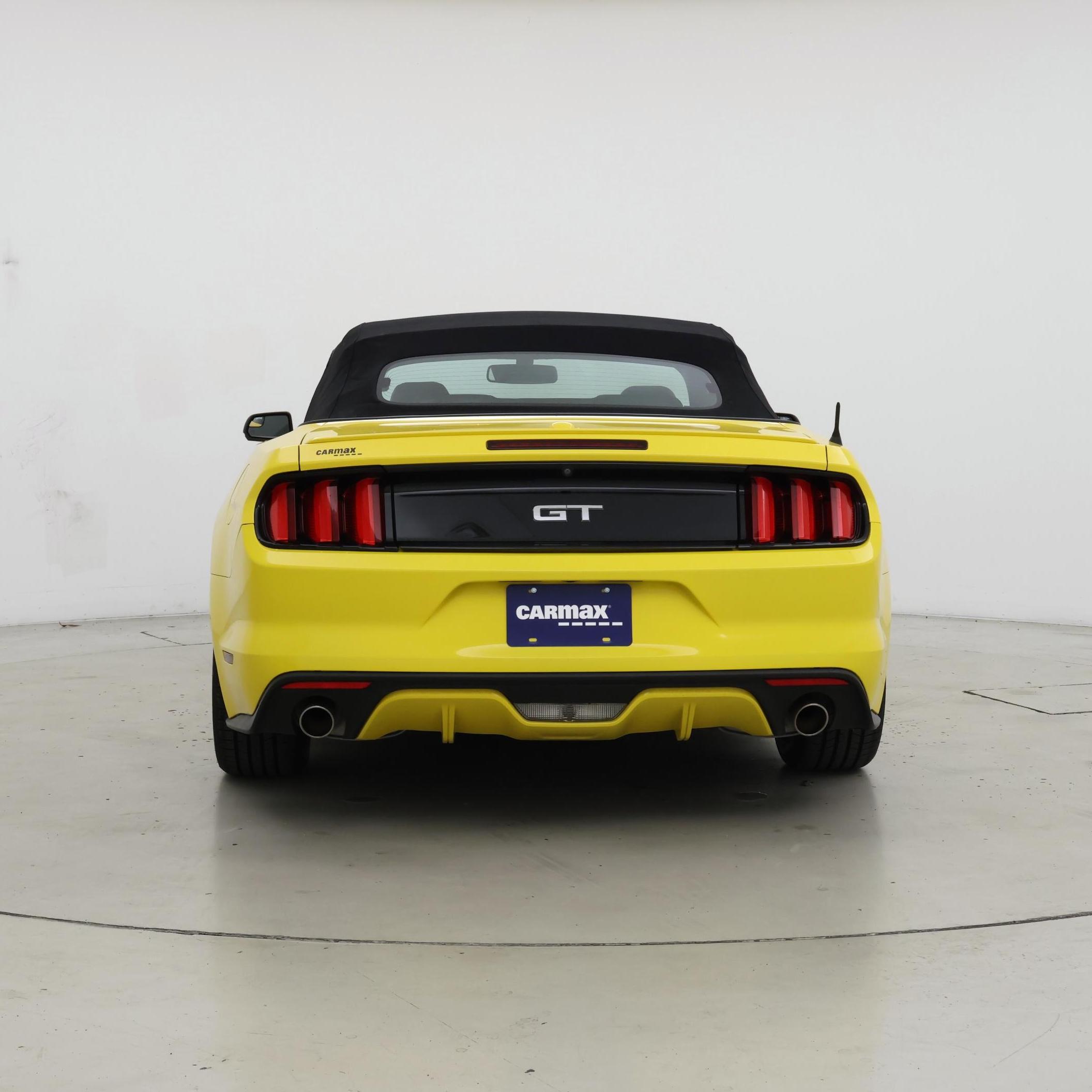 Thumbnail: 2017 Ford Mustang - 6