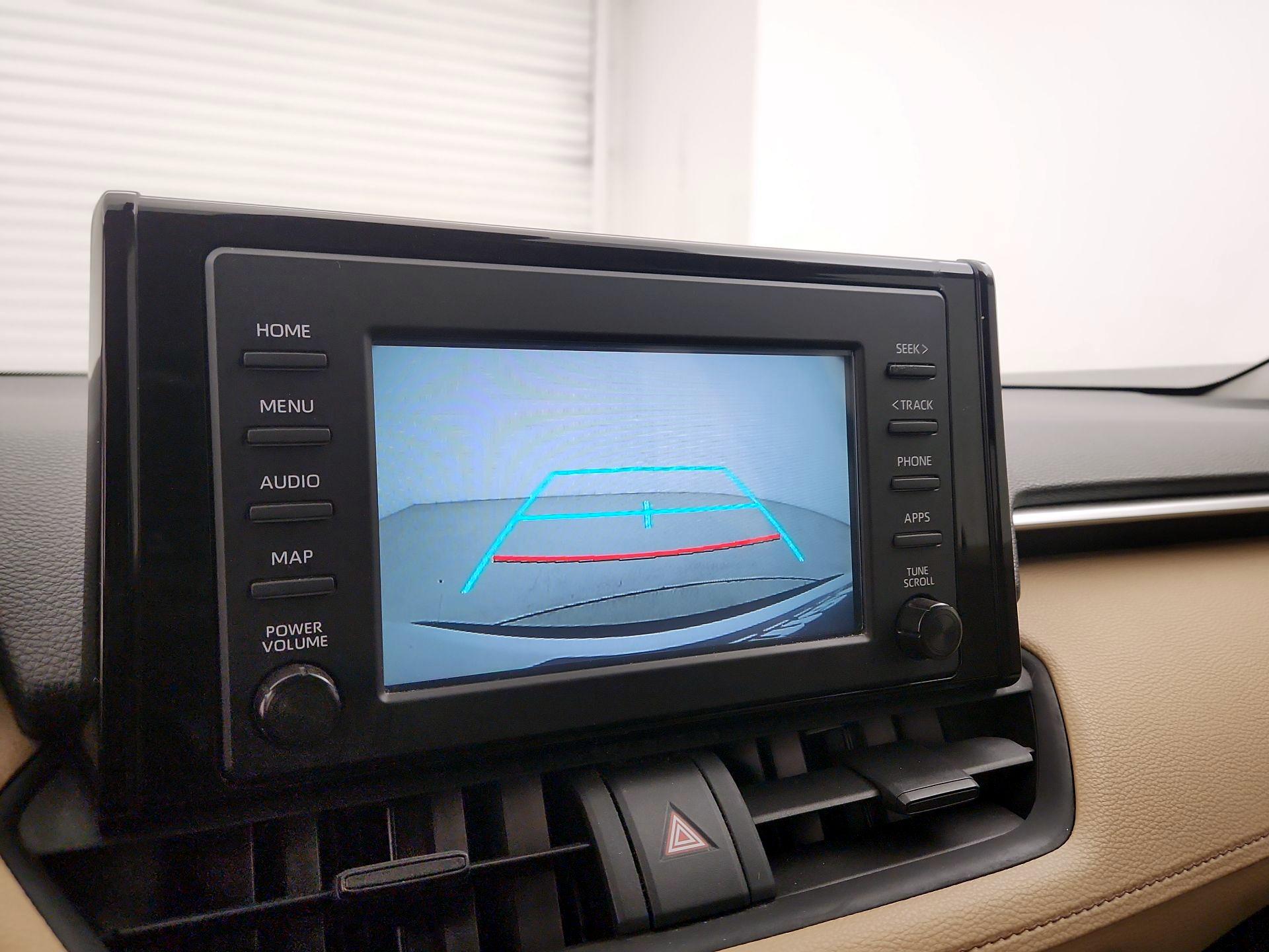 Thumbnail: 2019 Toyota RAV4 - 14