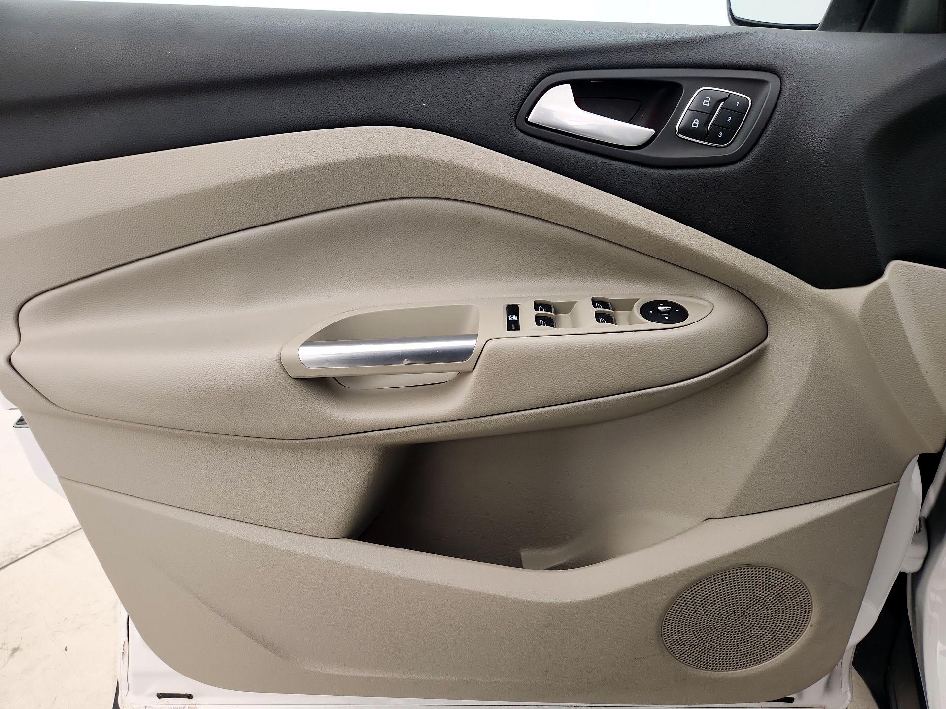 Thumbnail: 2014 Ford Escape - 12