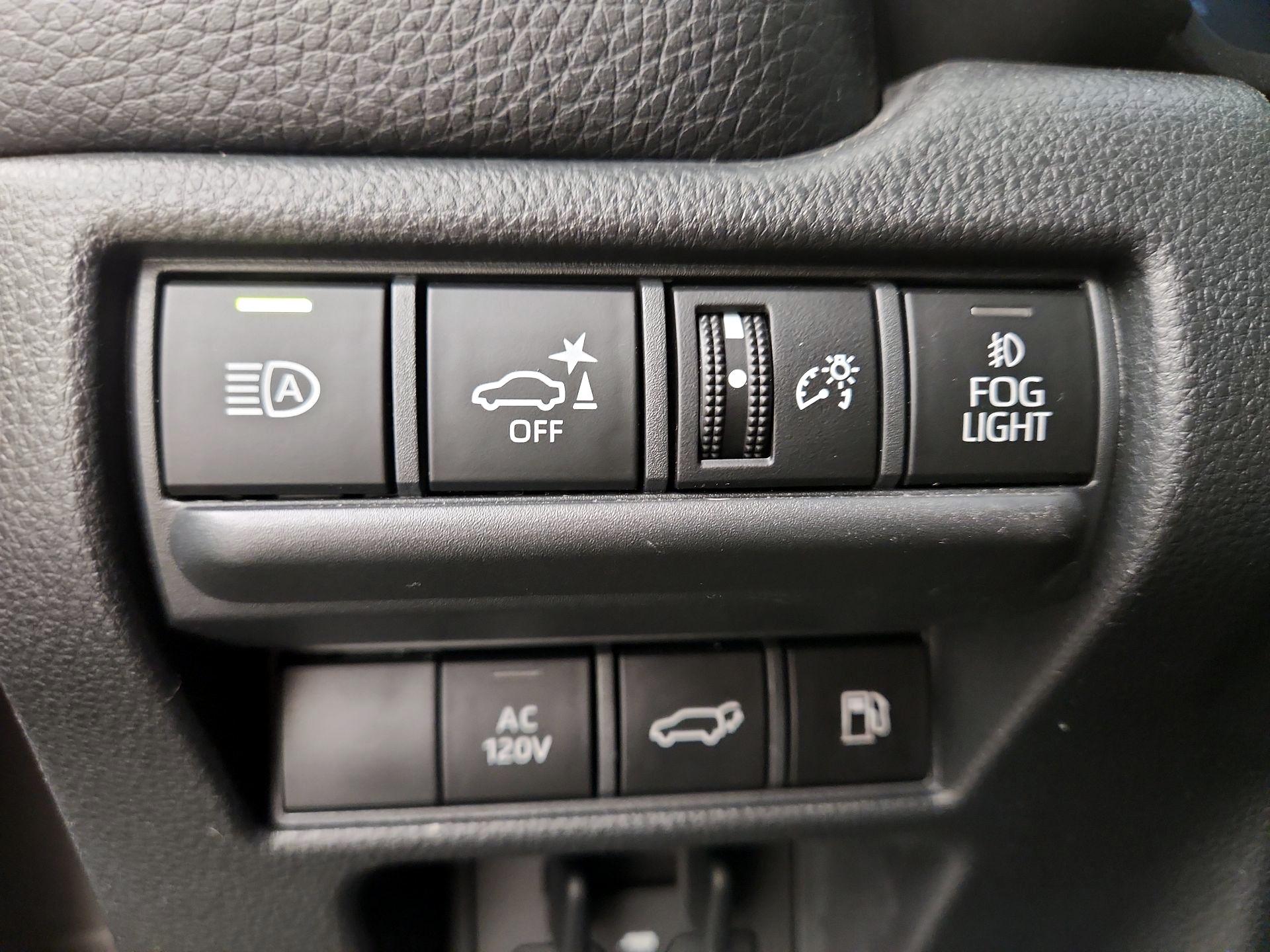 Thumbnail: 2025 Toyota Land Cruiser - 13