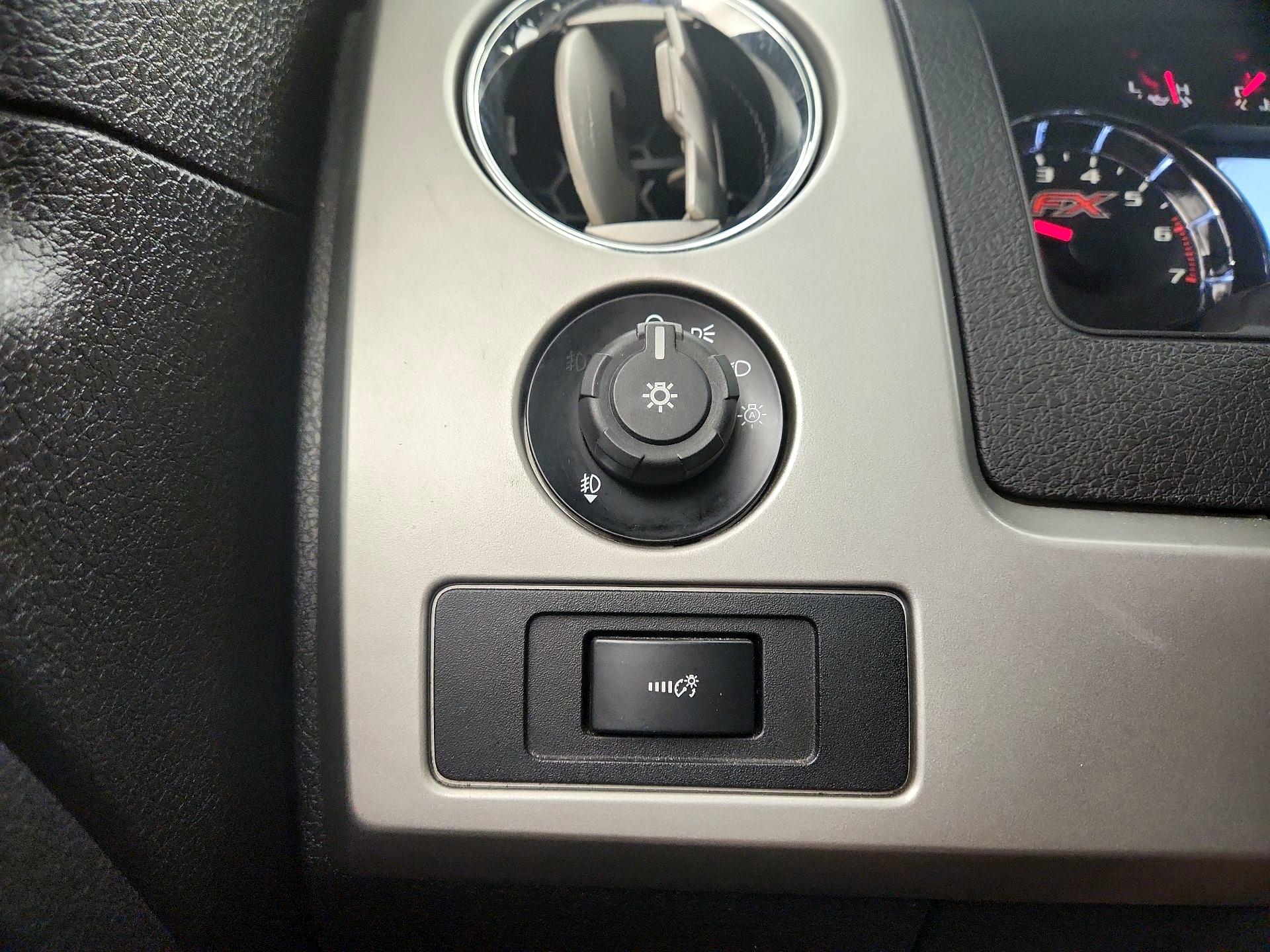 Thumbnail: 2014 Ford F-150 - 13