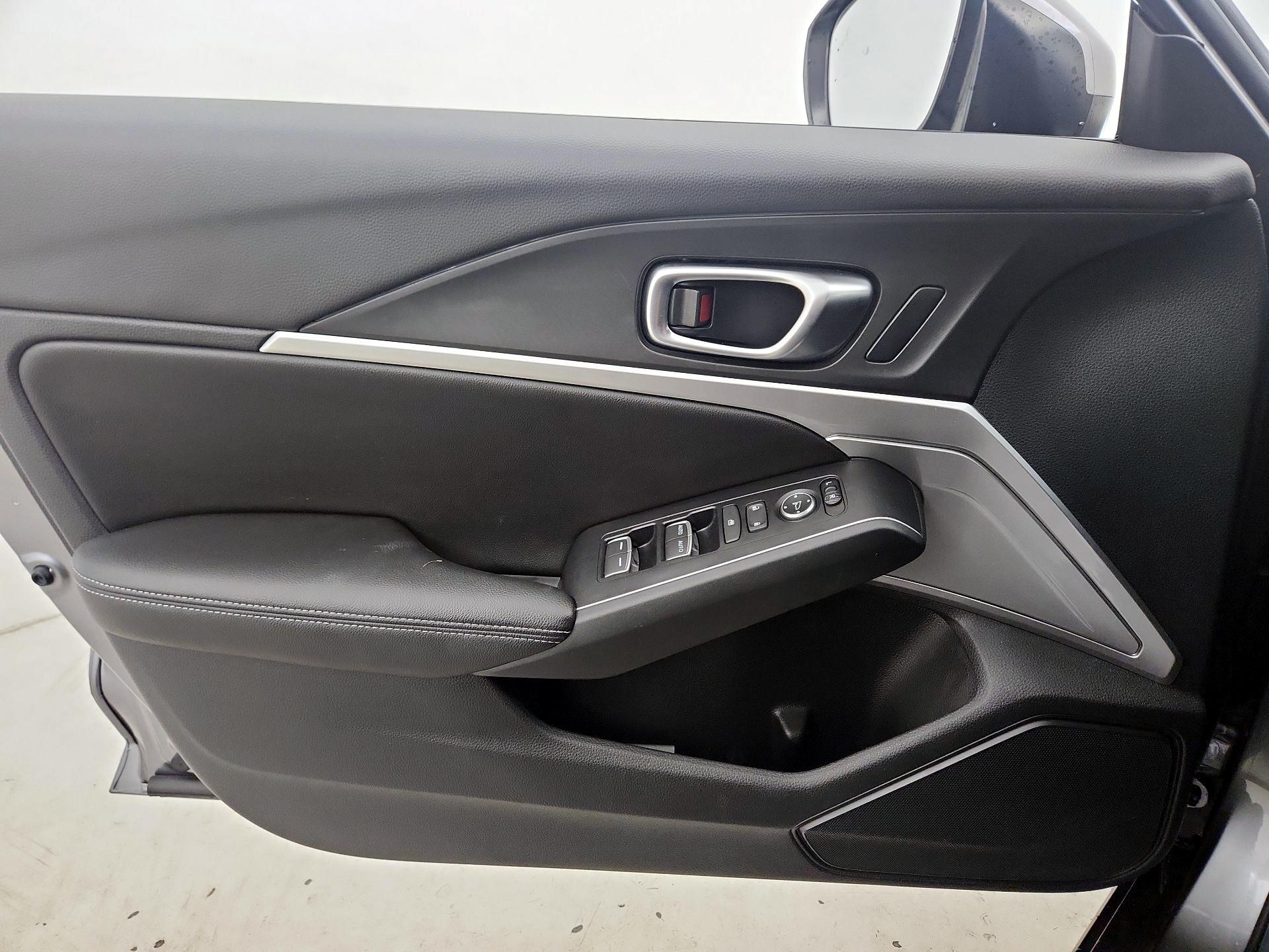 Thumbnail: 2024 Acura Integra - 12