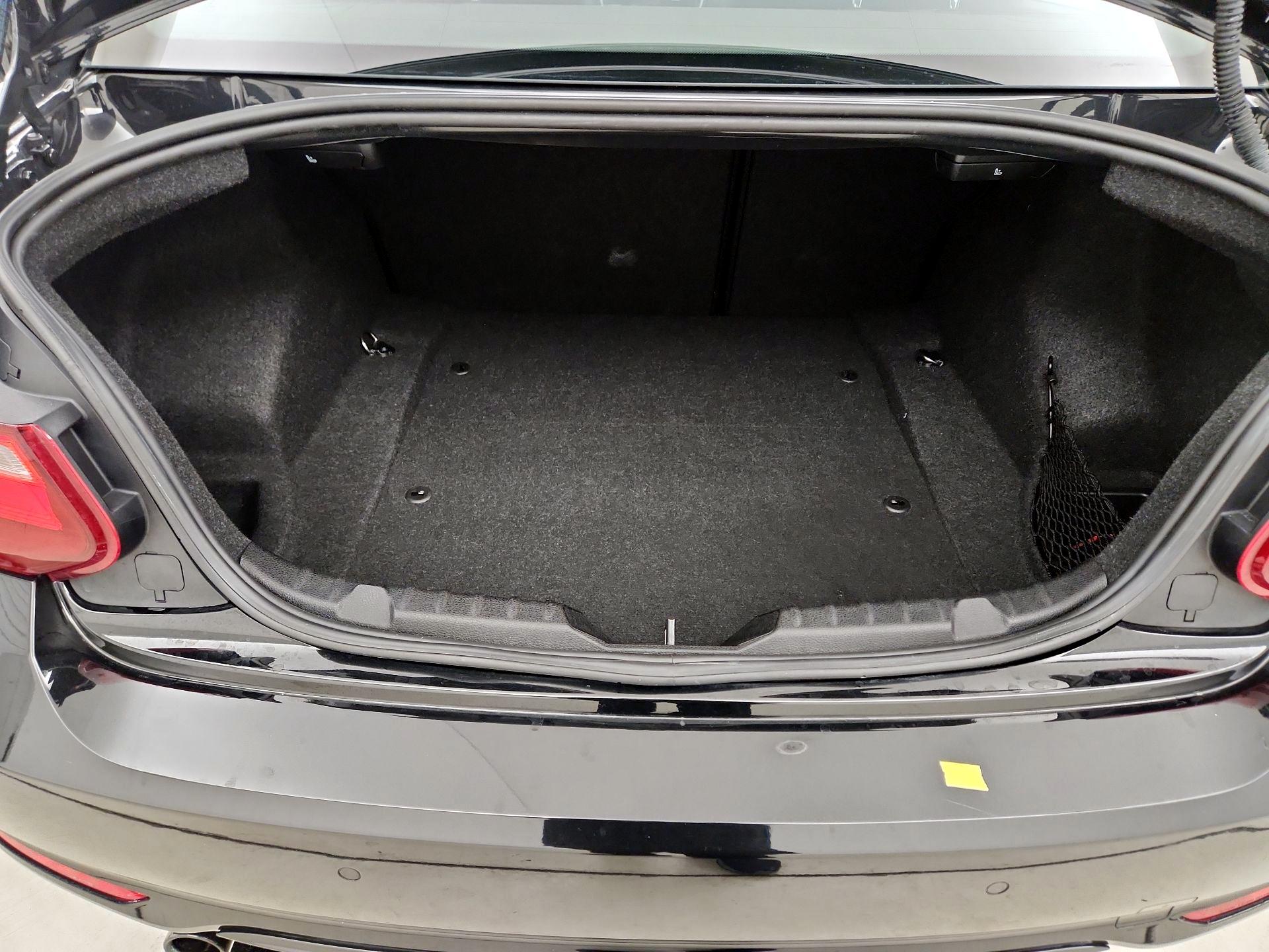 Thumbnail: 2016 BMW 2 Series - 18