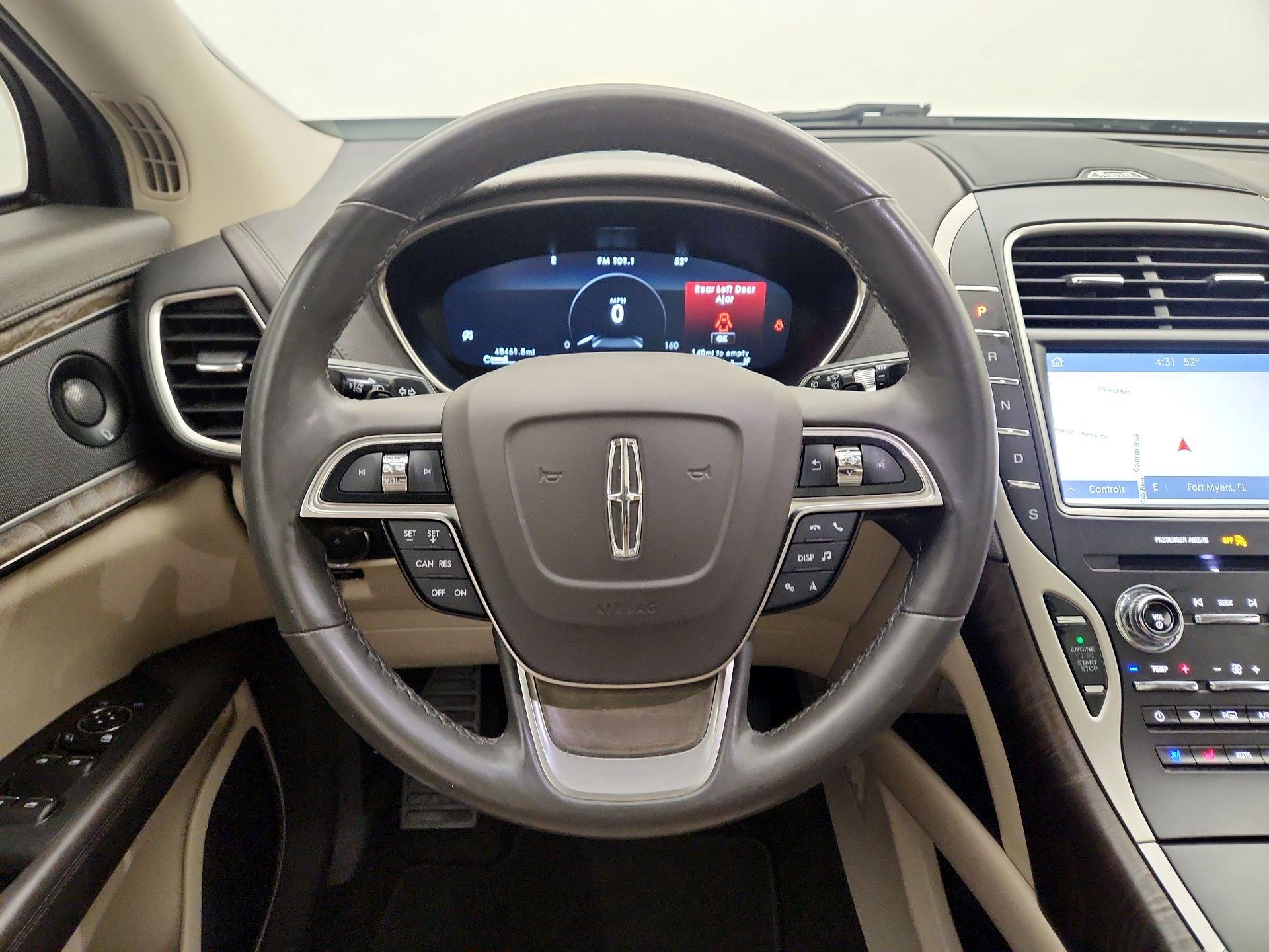 Thumbnail: 2020 Lincoln Nautilus - 10