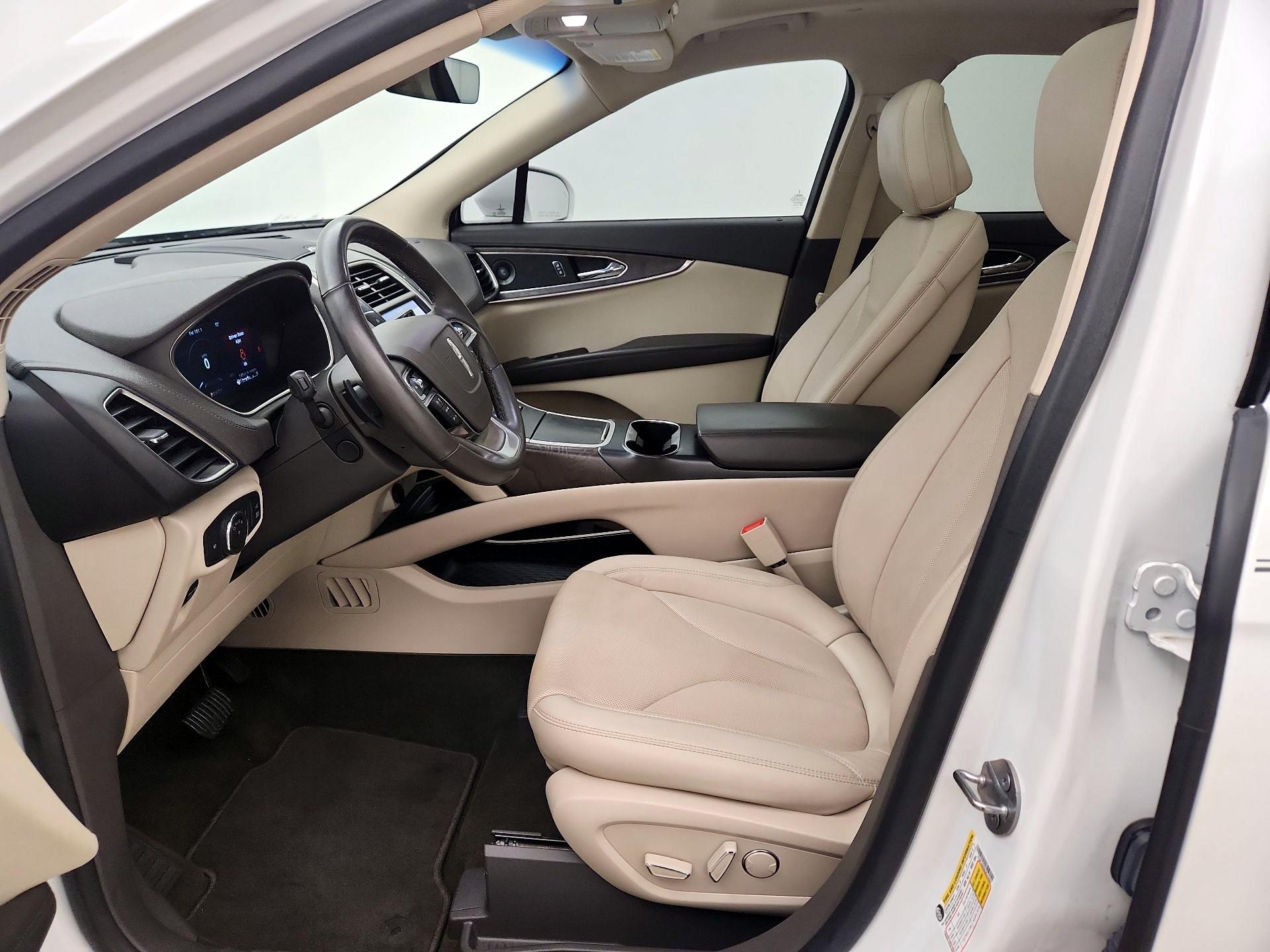 Thumbnail: 2020 Lincoln Nautilus - 11