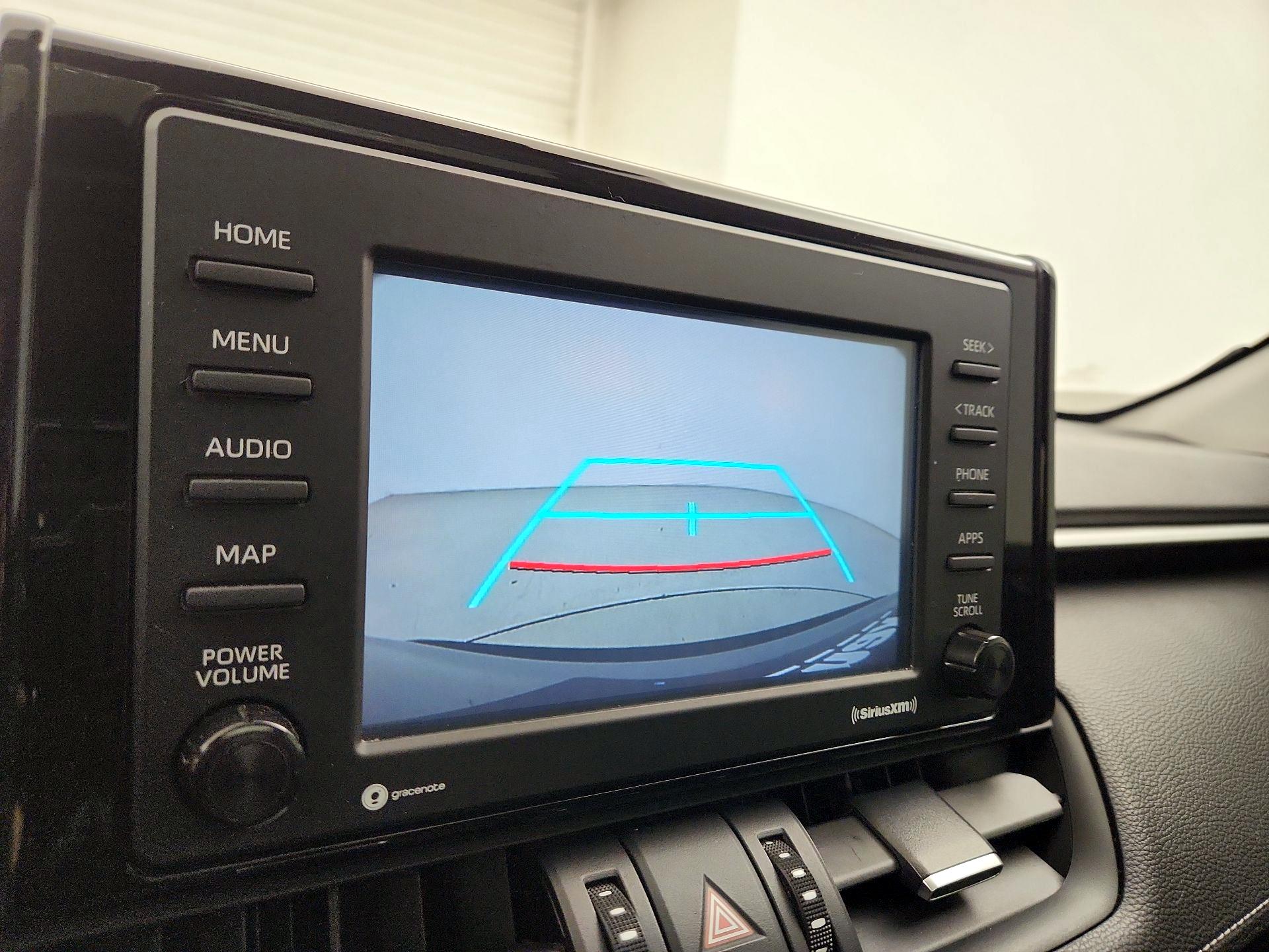 Thumbnail: 2020 Toyota RAV4 - 15