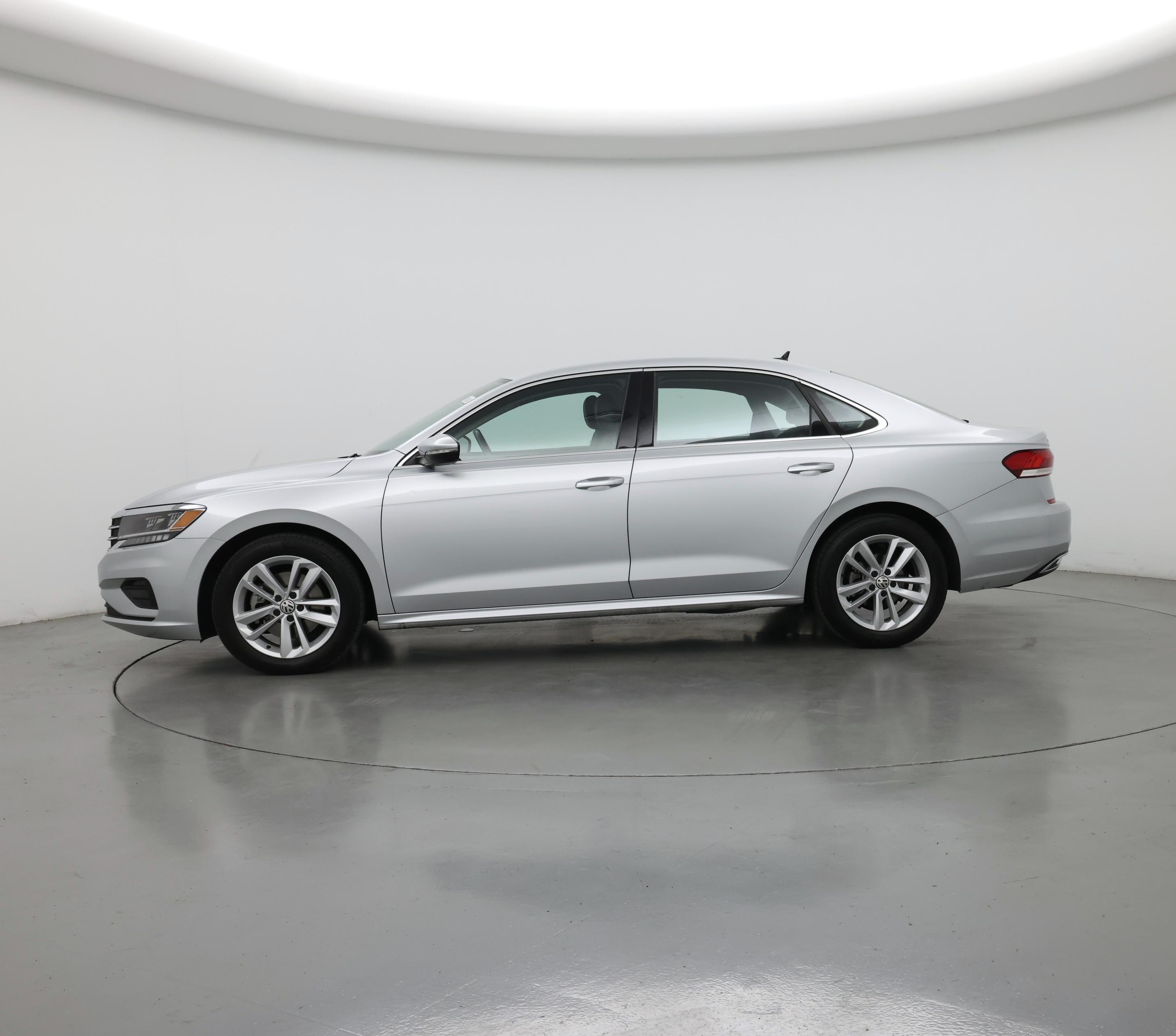 Thumbnail: 2020 Volkswagen Passat - 3